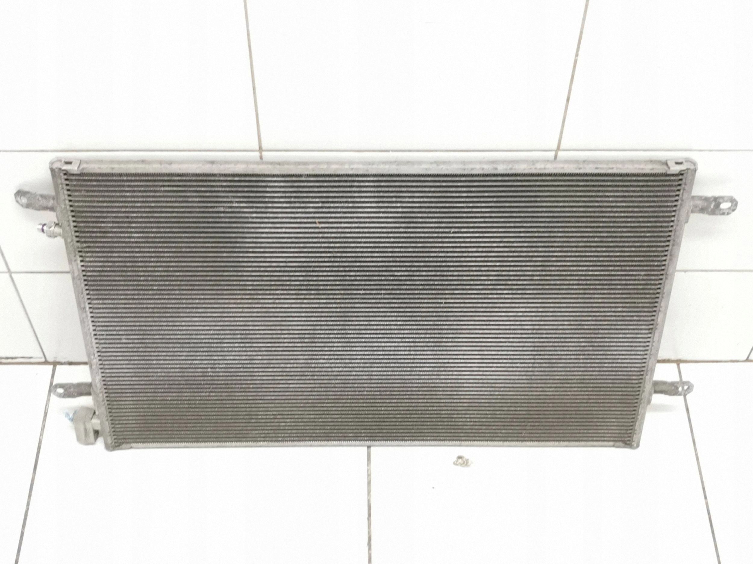 Condenseur clim. Audi A6 S6 C6 4F 4F0260401T image 5