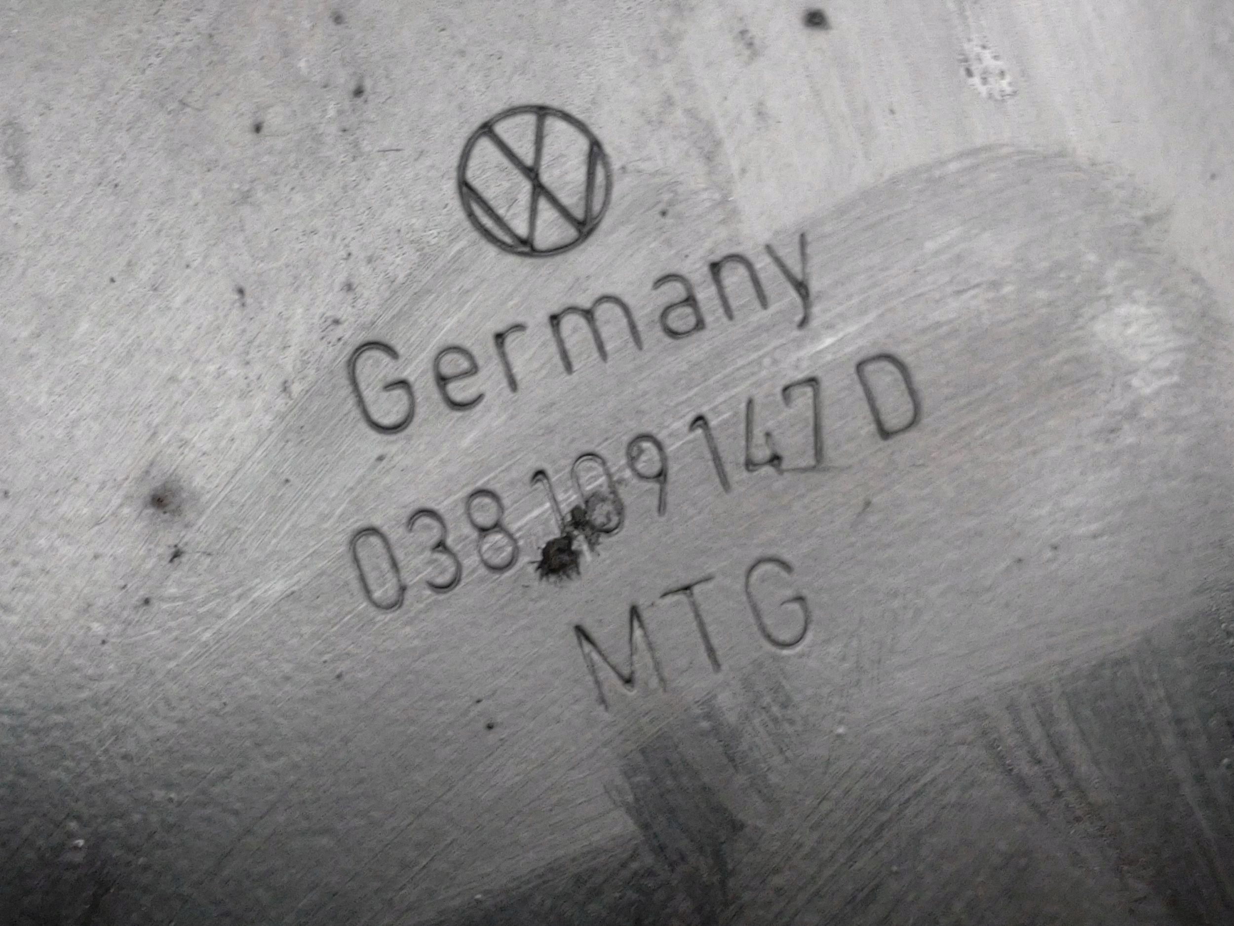 Audi OE 038109147D Usado image 4