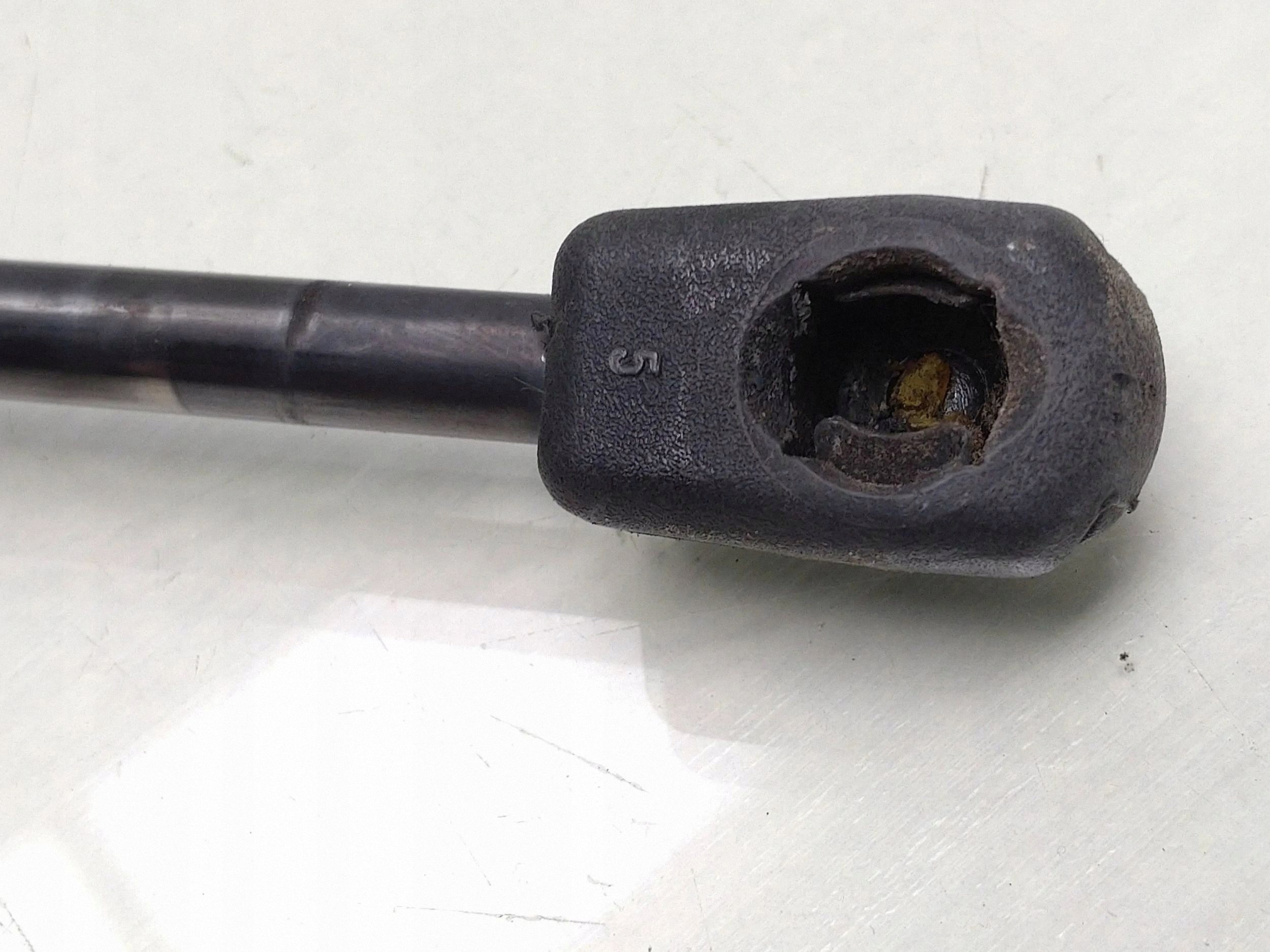 Atuador Telescoop Porta-malas Audi A6 C6 4F9 4F0 4F9827552B