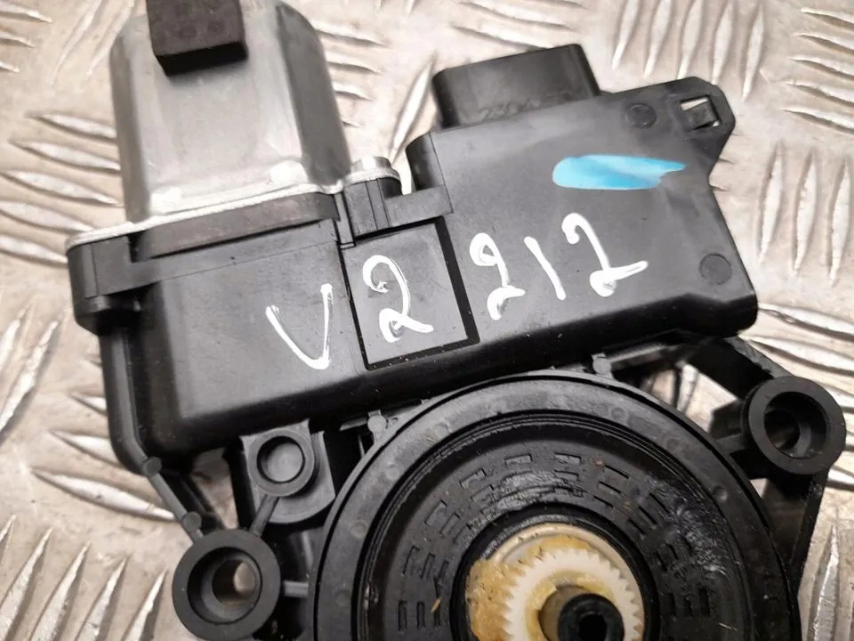 Fensterheber-Motor Hyundai IONIQ 6 2024 vorne links 82450KL010 image 3