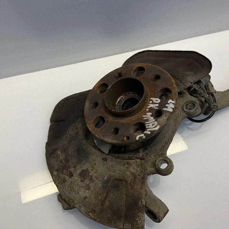 Braccio oscillante anteriore sinistro Mercedes E W211 2113306320