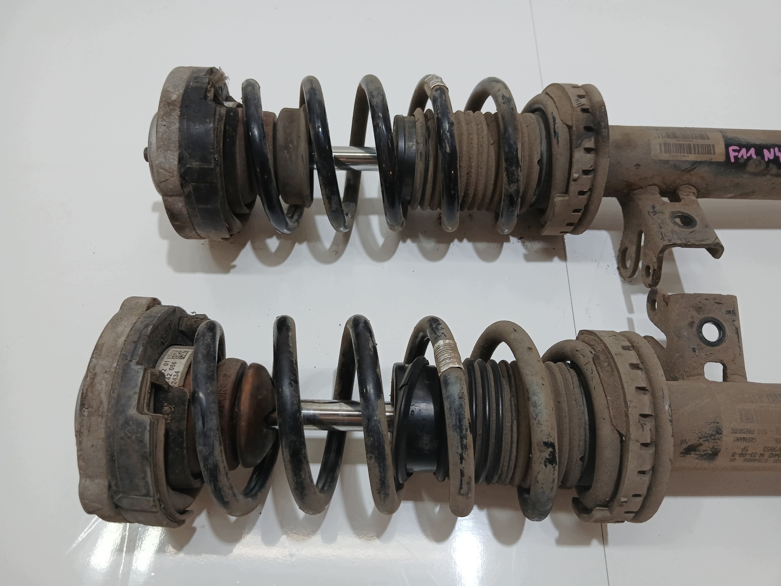 Amortecedores Dianteiros BMW F10 F11 N47 Usados OEM