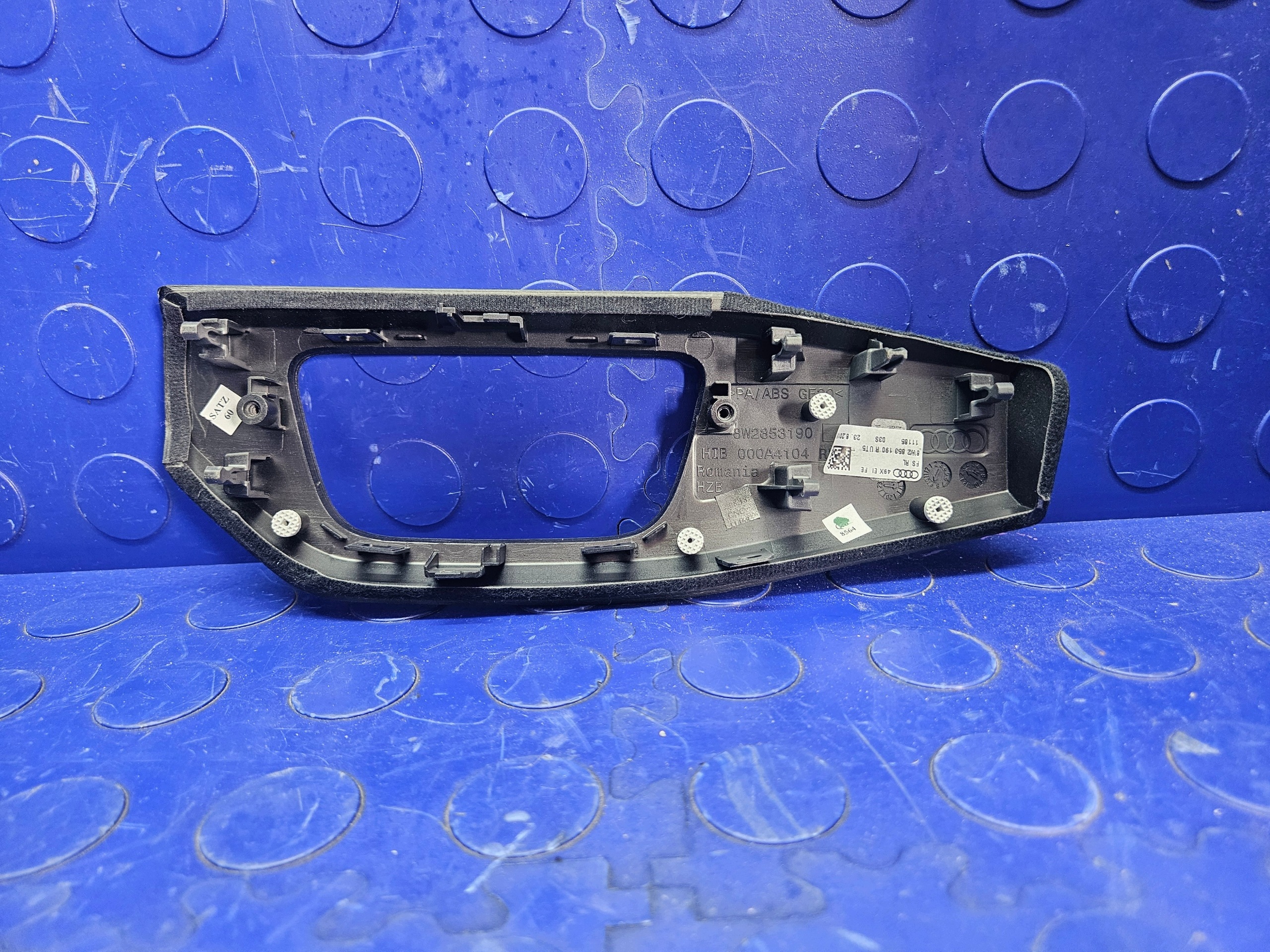 Zierleiste Armaturenbrett Audi A5 F5 A4 B9 OEM 8W2853190R image 6