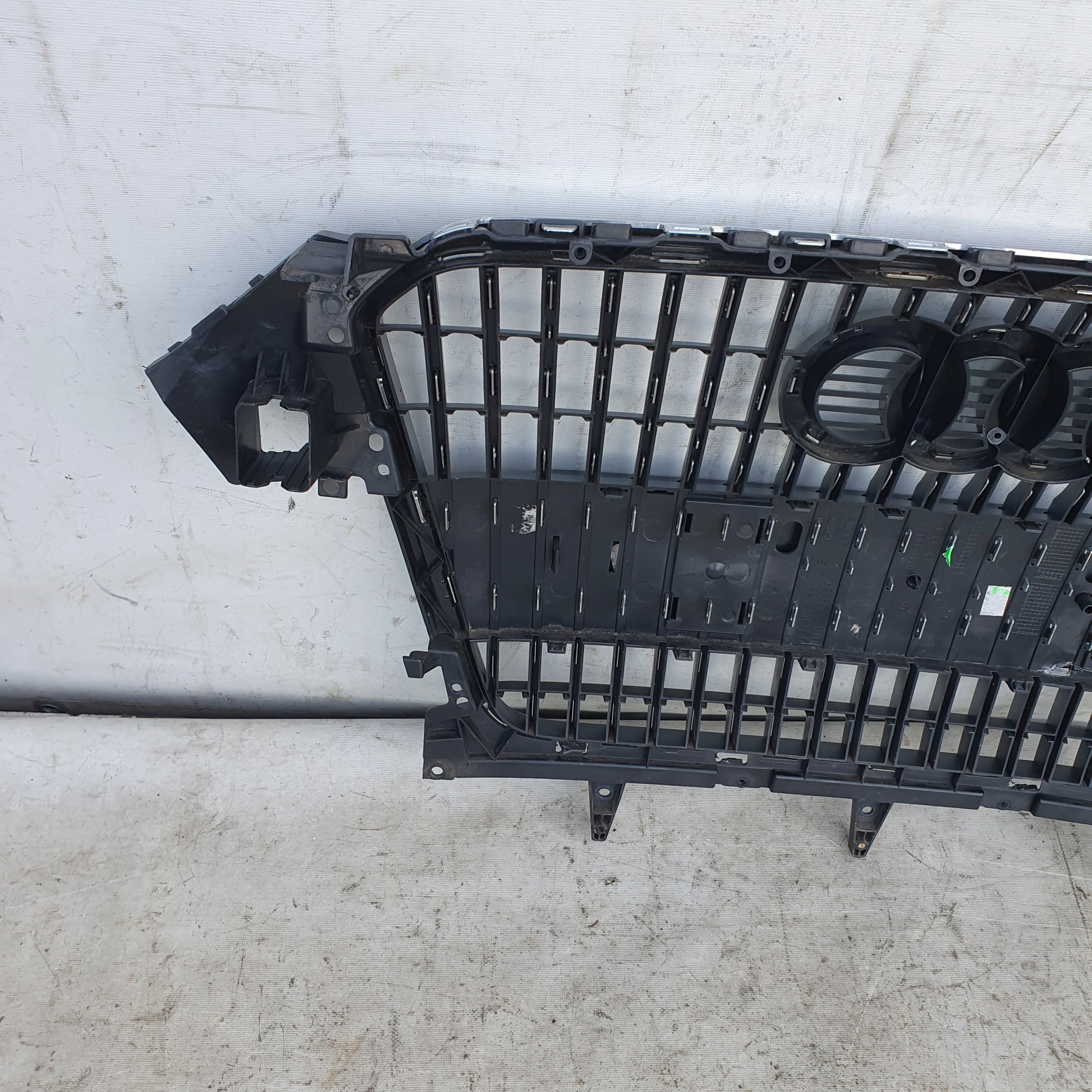 Calandre Audi A4 B8 Lift Allroad 8K0853651L image 7