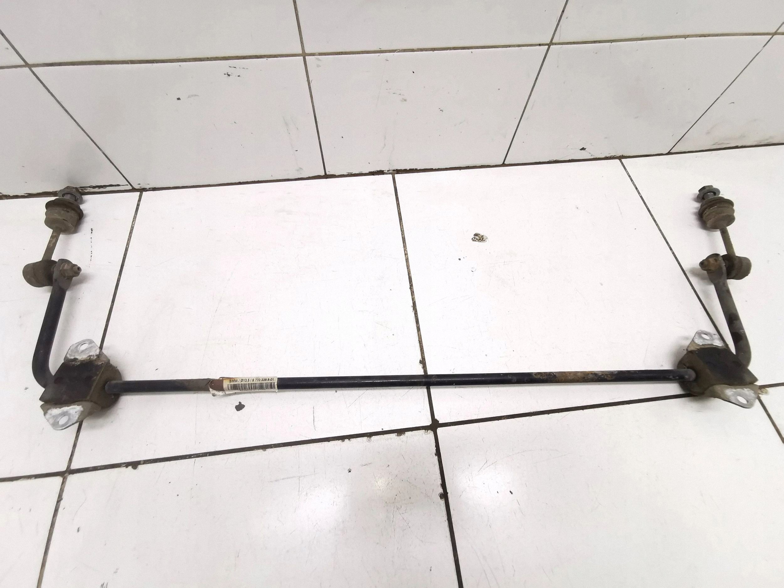 BMW 5 E60 E61 Rear Stabilizer Bar OEM 6770339