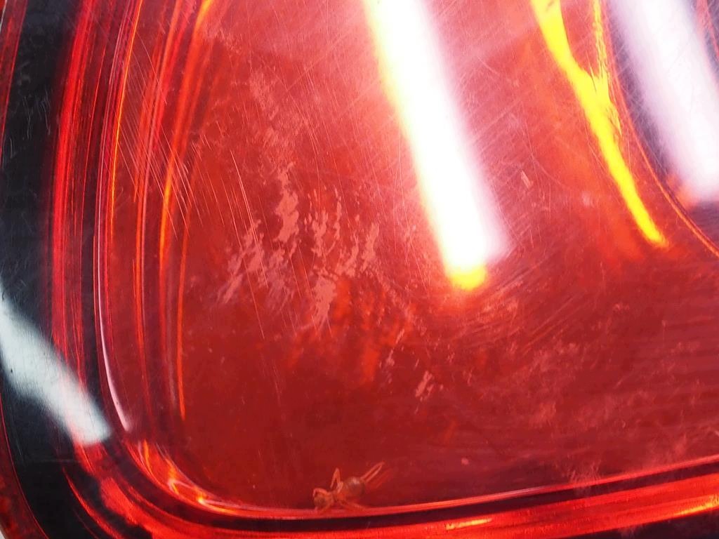 Luz trasera derecha Seat Toledo III image 7