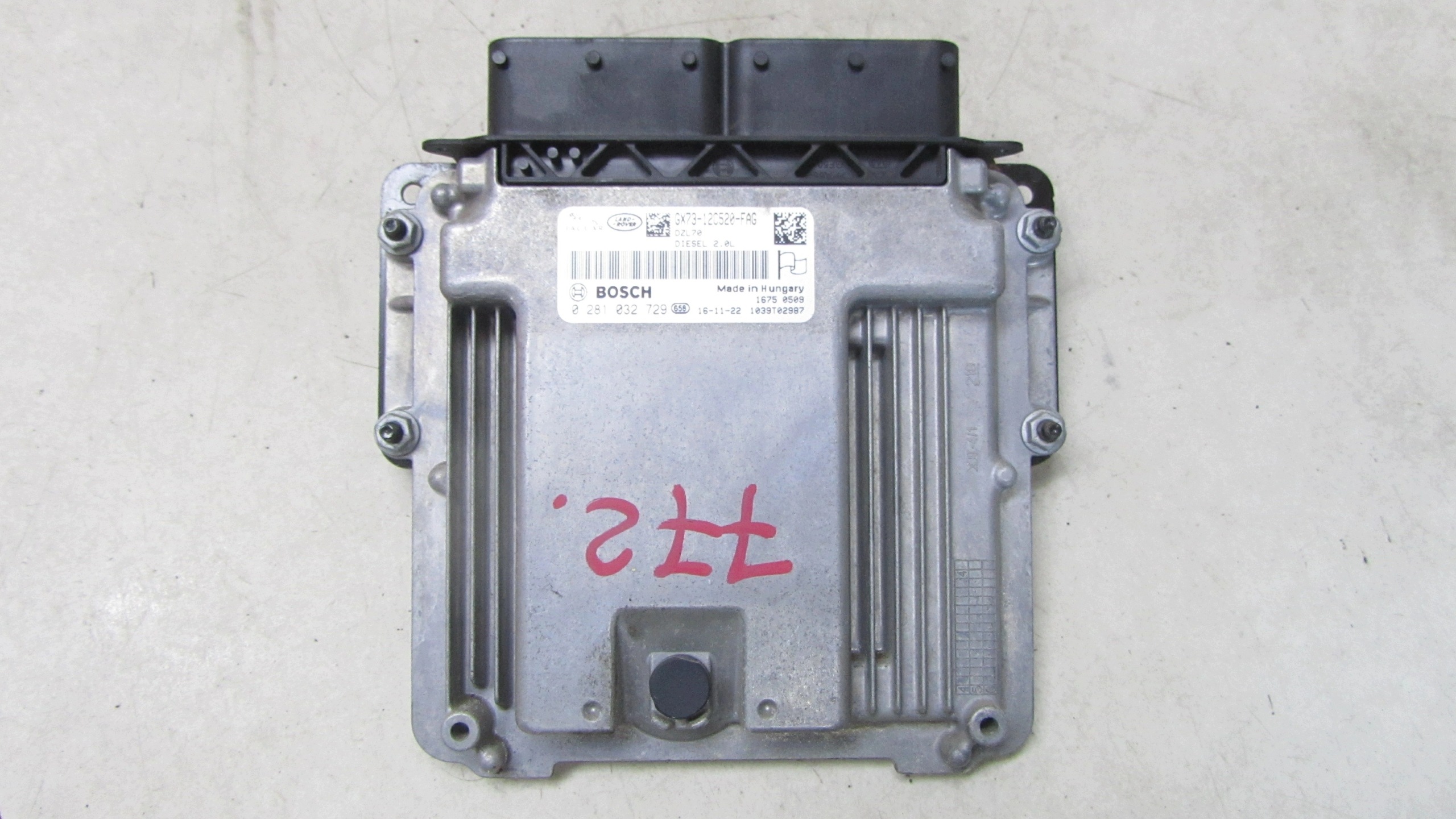 Engine Control Unit Jaguar XE 2.0D 0281032729 image 2