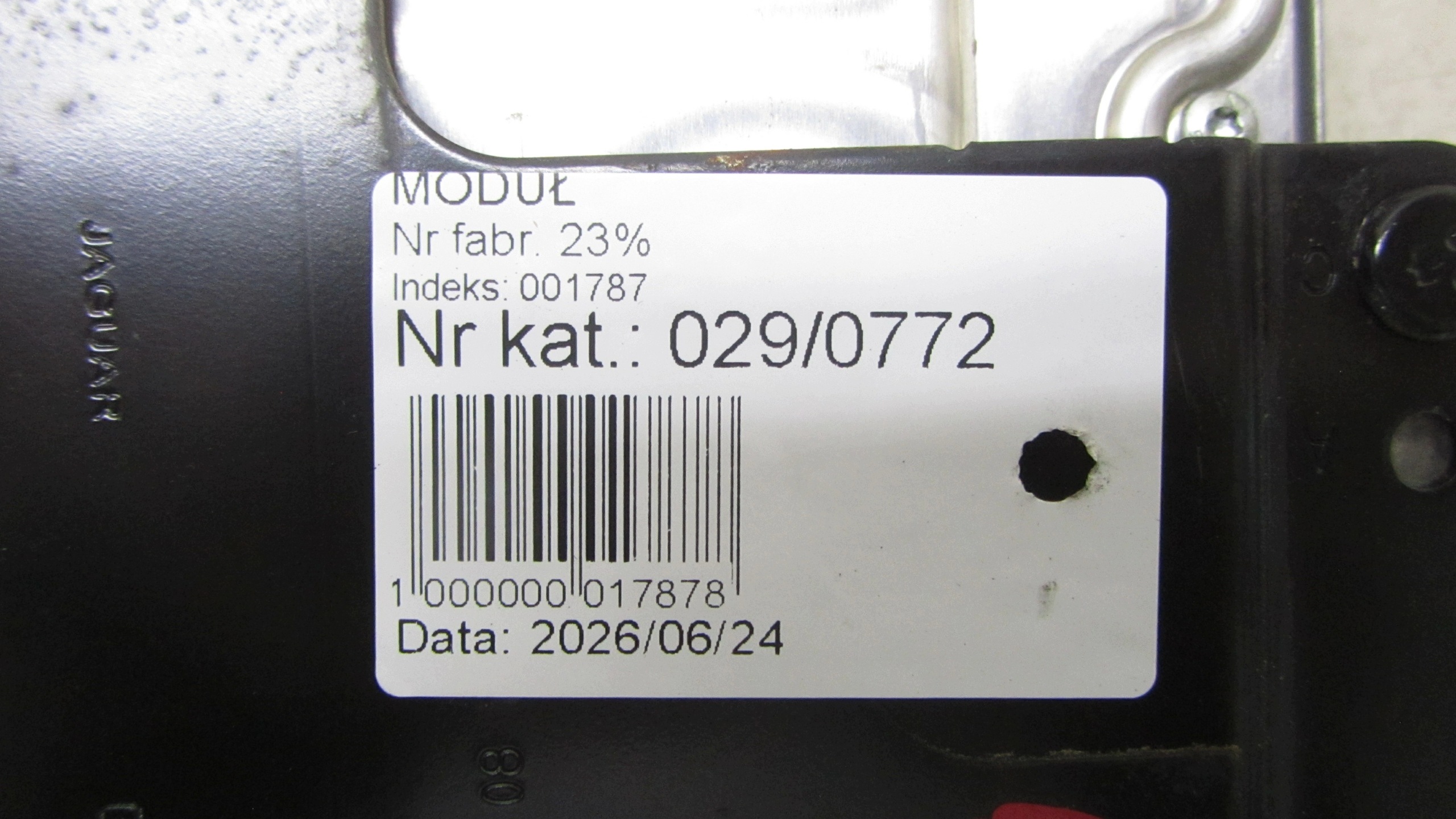 Engine Control Unit Jaguar XE 2.0D 0281032729 image 3