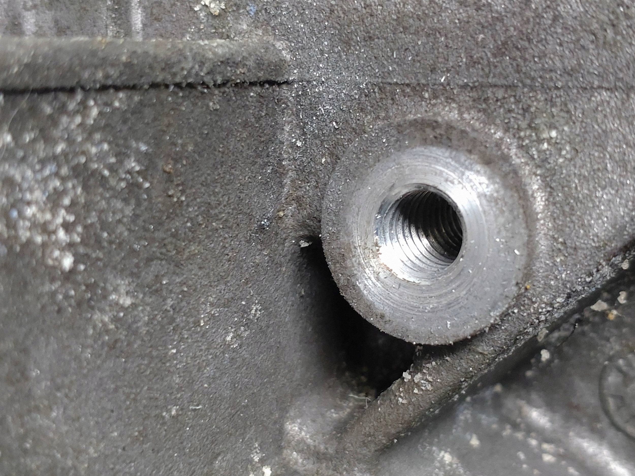 Support compresseur clim BMW 3 E46 1432237 image 6