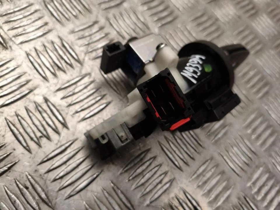 Stacyjka Smart ForFour 453 285910001R 2022 image 3