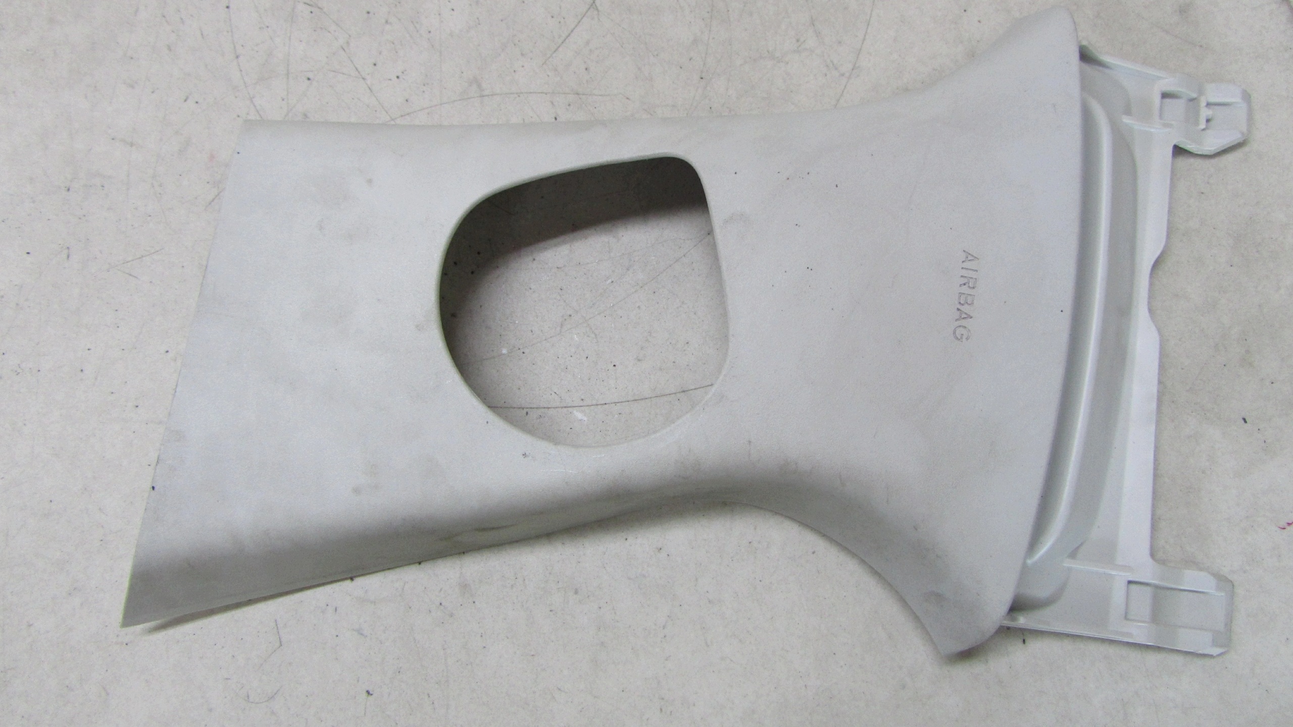 Innensäule links Jaguar XE X760 HX73-24397-AB image 2