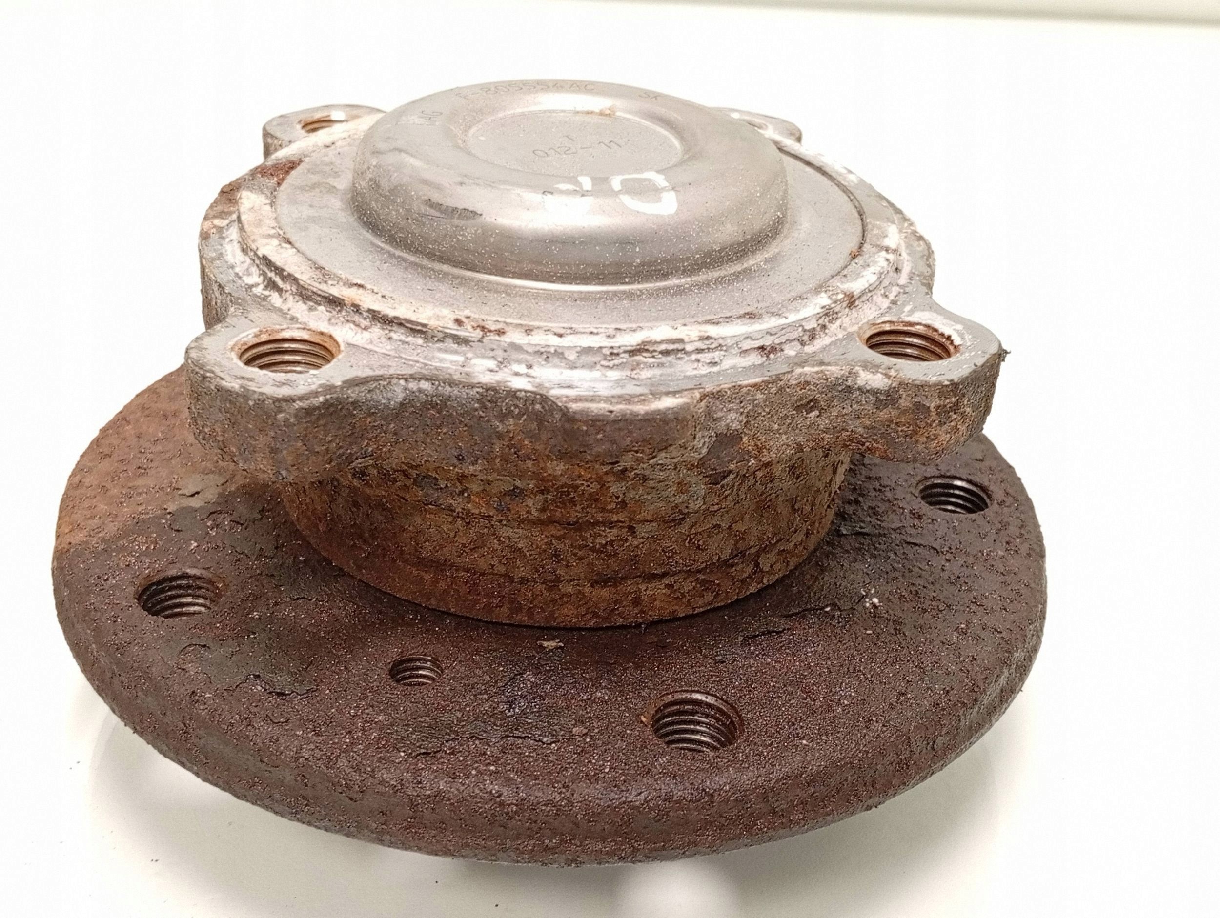 BMW 3 E90 E91 Cuscinetto ruota ant. F805554AC