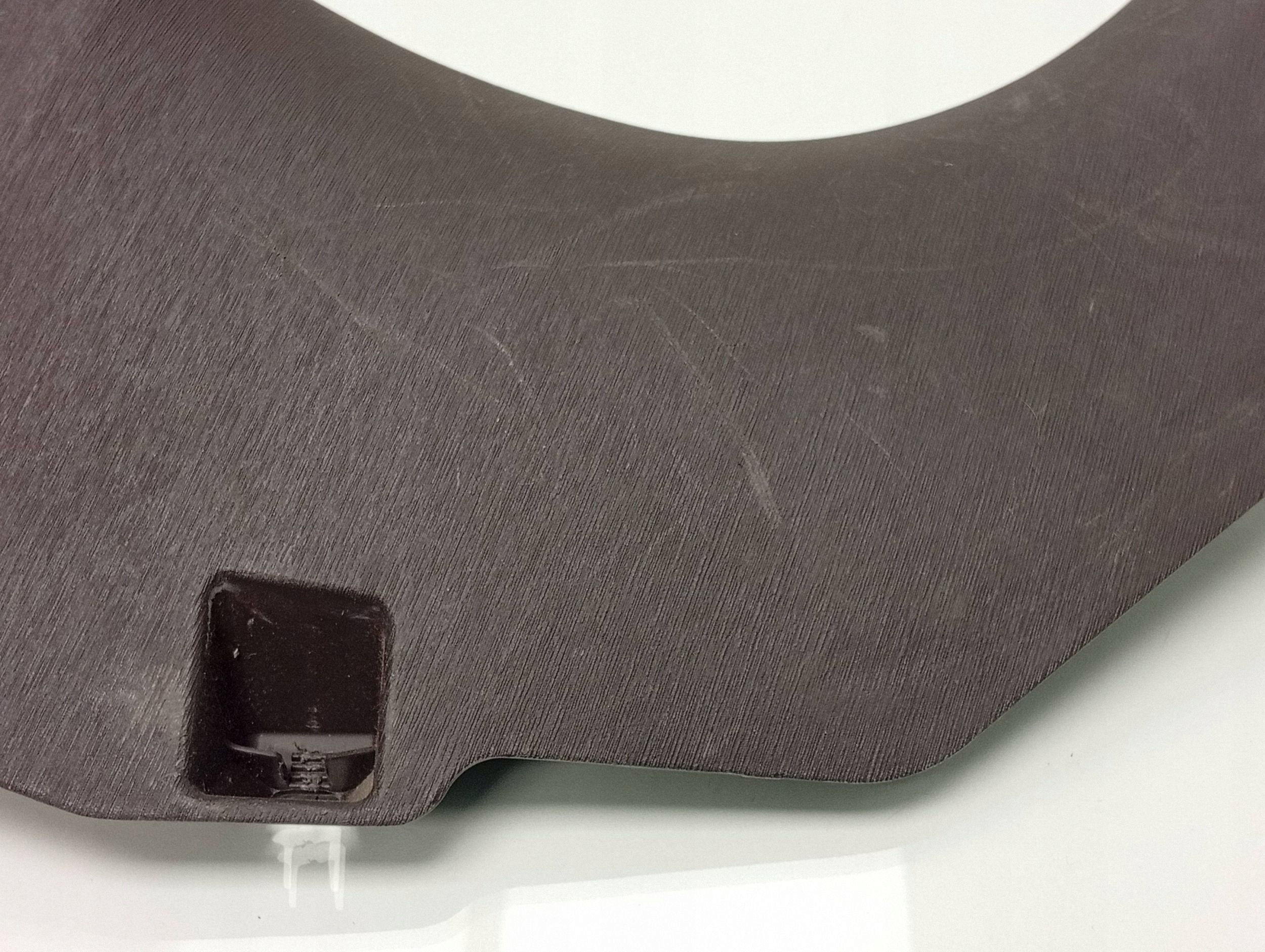 2010 Toyota iQ Dörrtröskel 6211174020 image 4