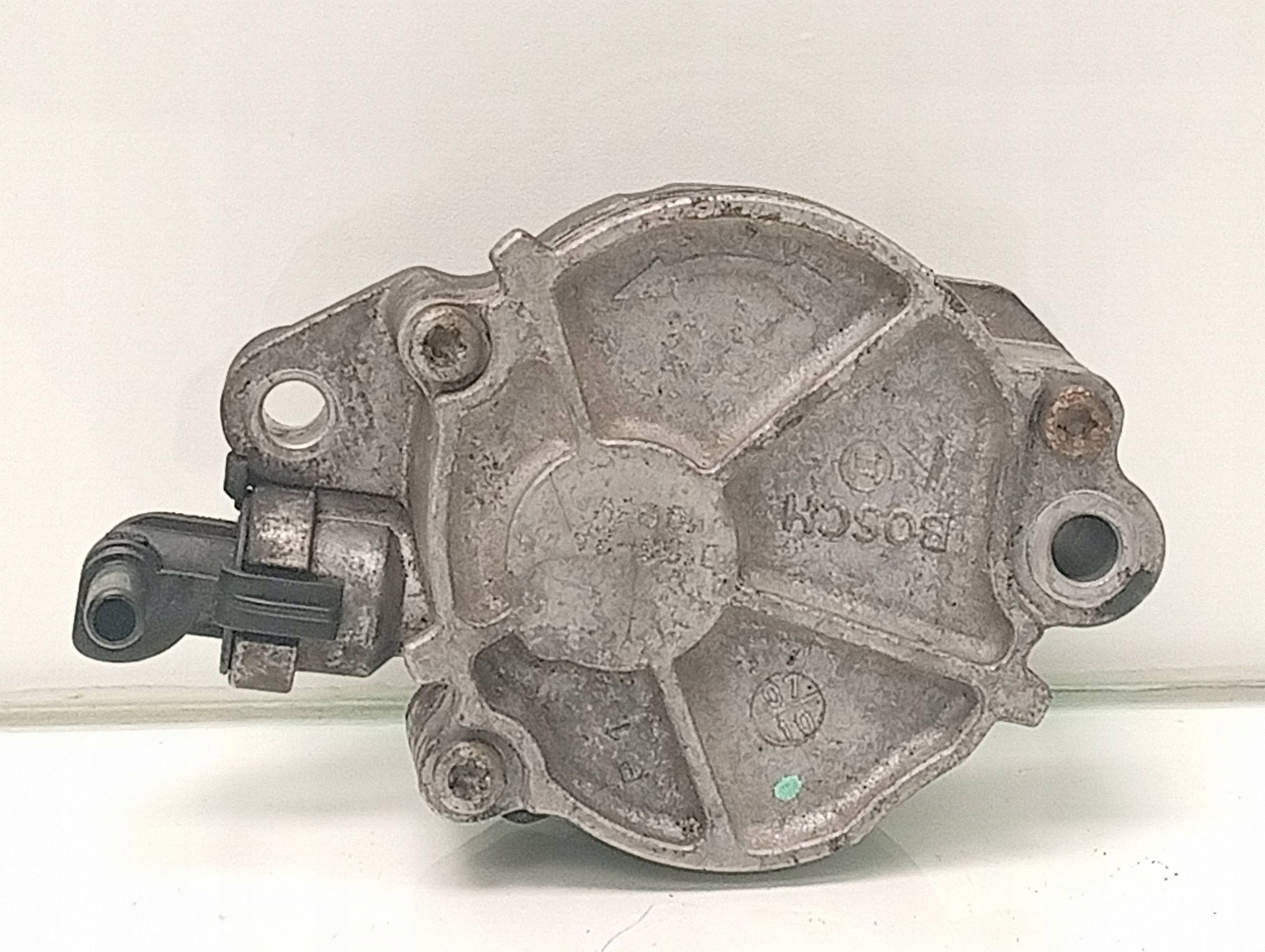 Volvo V70 2010 Vakuumpump D1562A1003W image 3