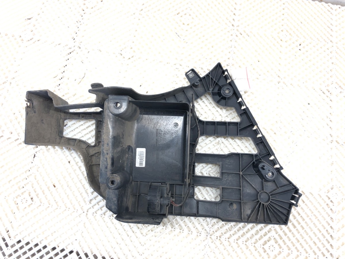 BMW F15 Rear Bumper Bracket Right Used