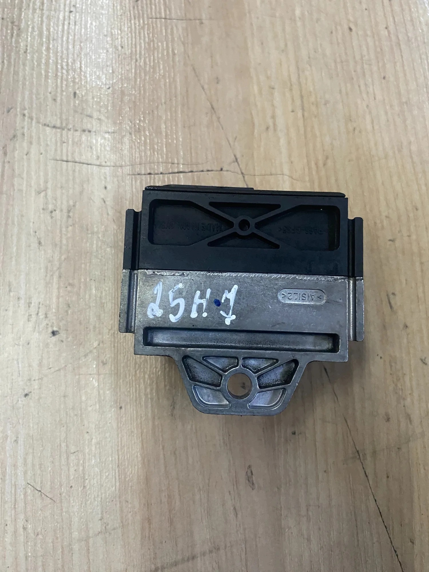 Bougies de préchauffage MINI Cooper F56 10213526 2.0D 125kW 2017 image 4