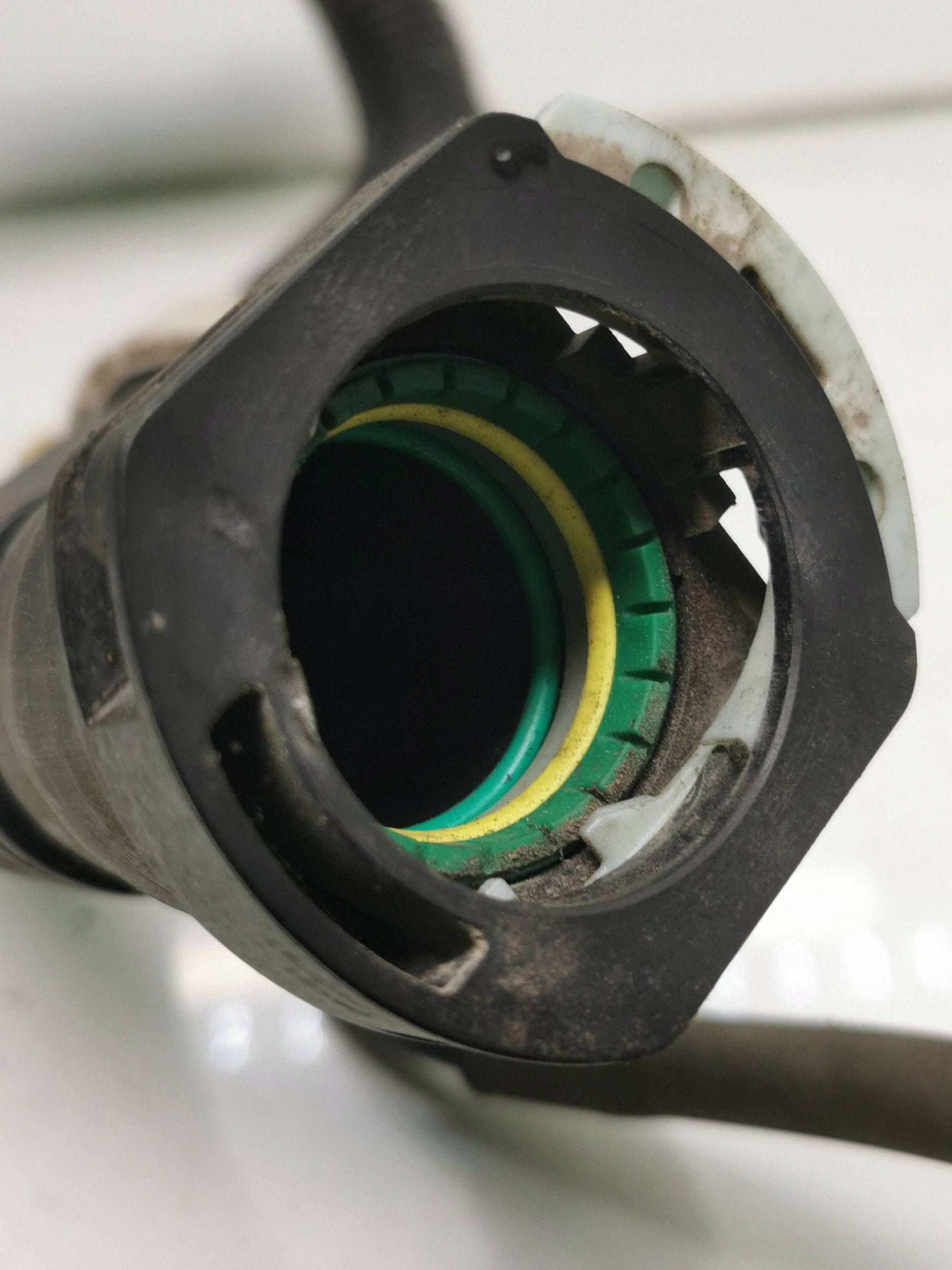 Kraftstoff-Einfüllrohr Toyota IQ 77745-74010 image 4