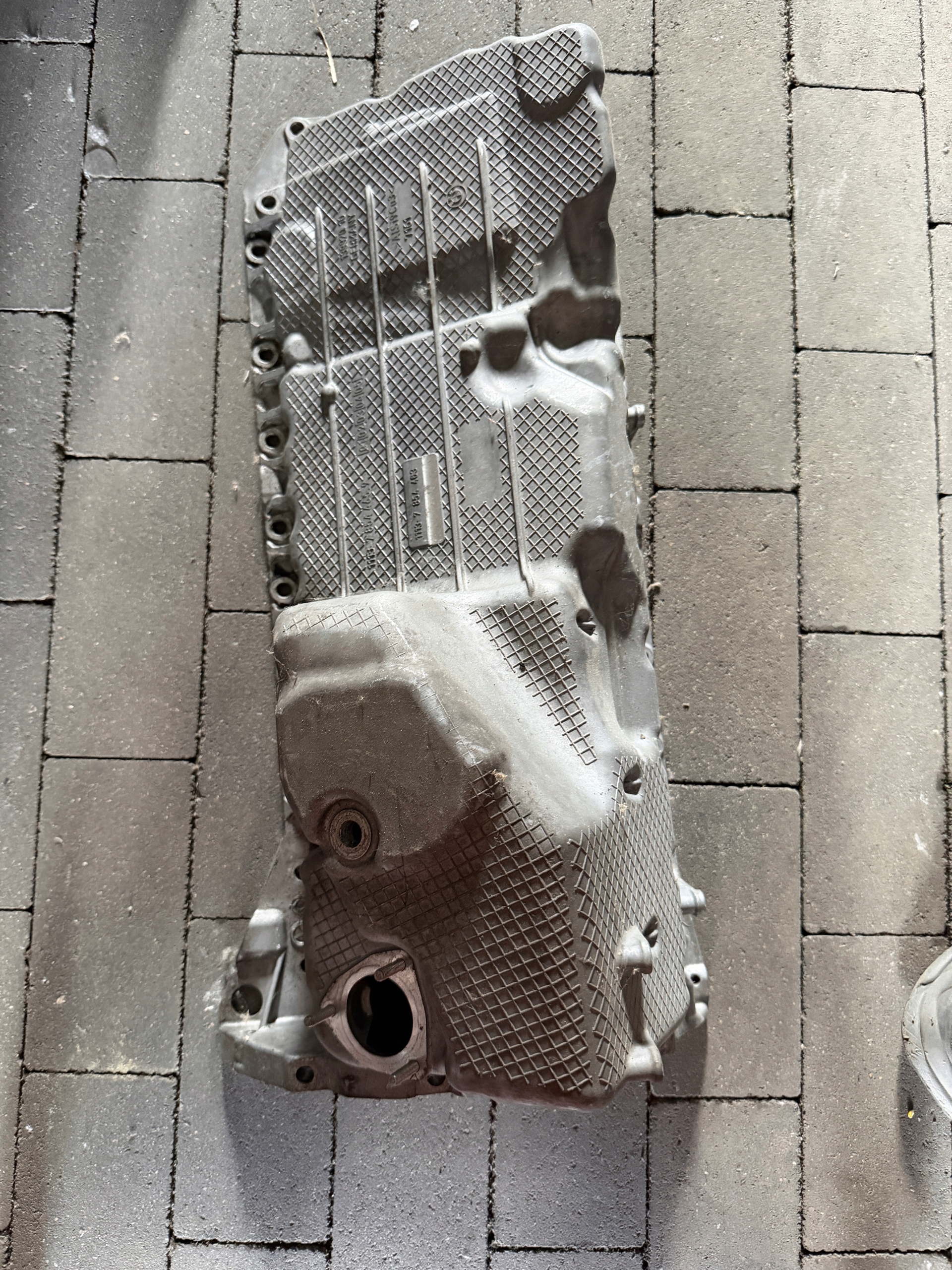 Ölwanne BMW M2 M3 M4 F80 F82 F87 11137854463 image 2