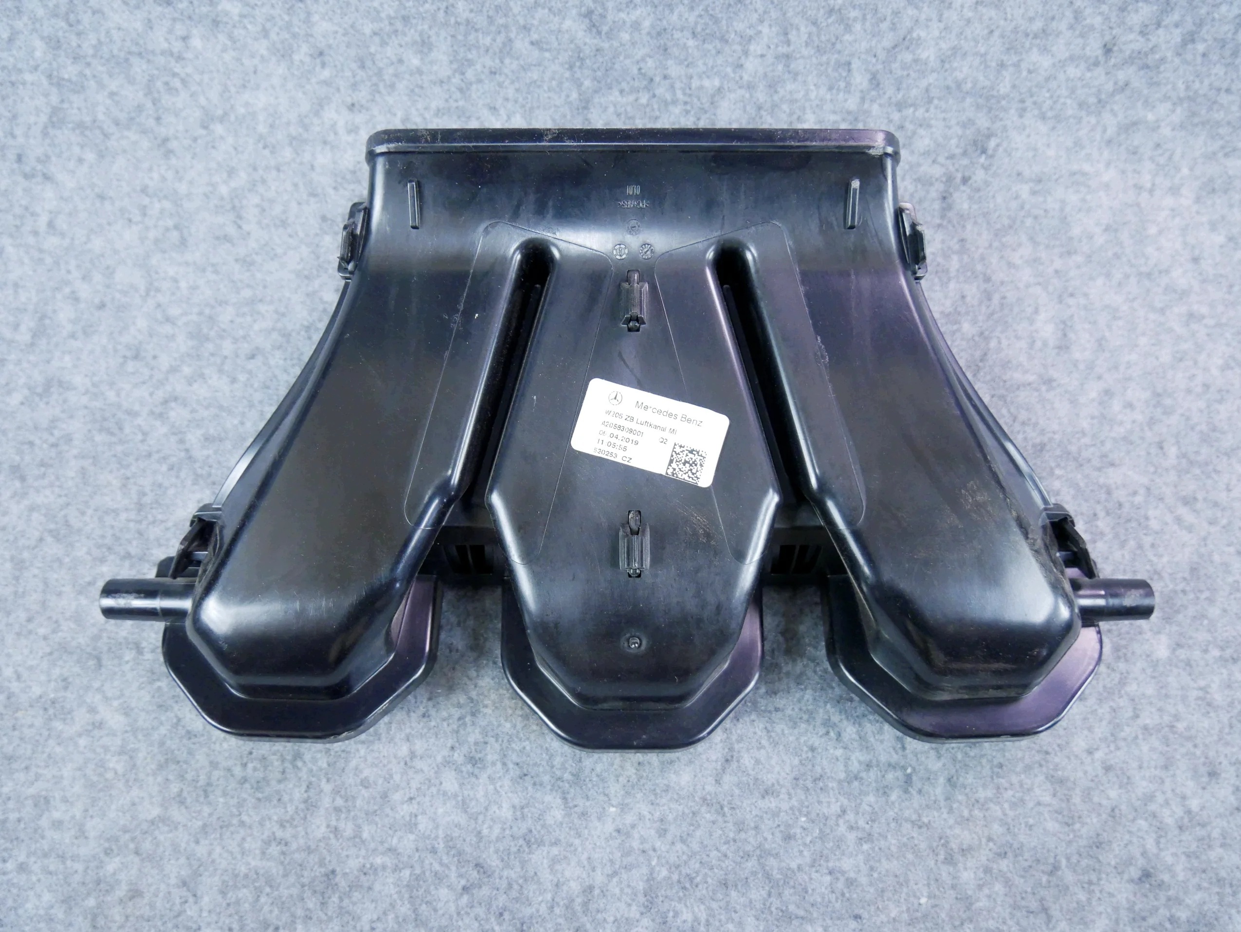 Conducto de aire Mercedes C W205 C300 A2058309001