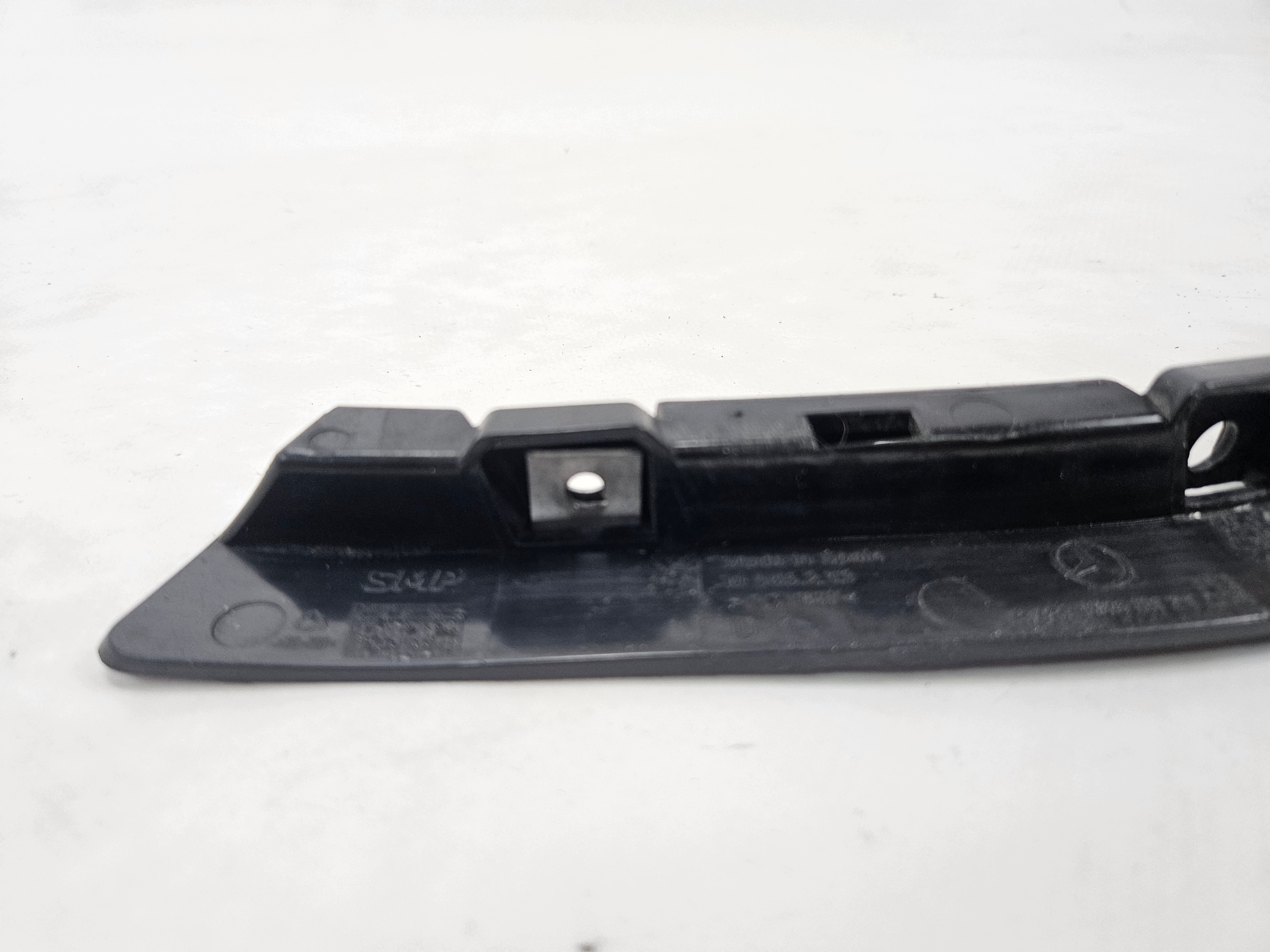 Mercedes Vito W447 Bumper Bracket Left