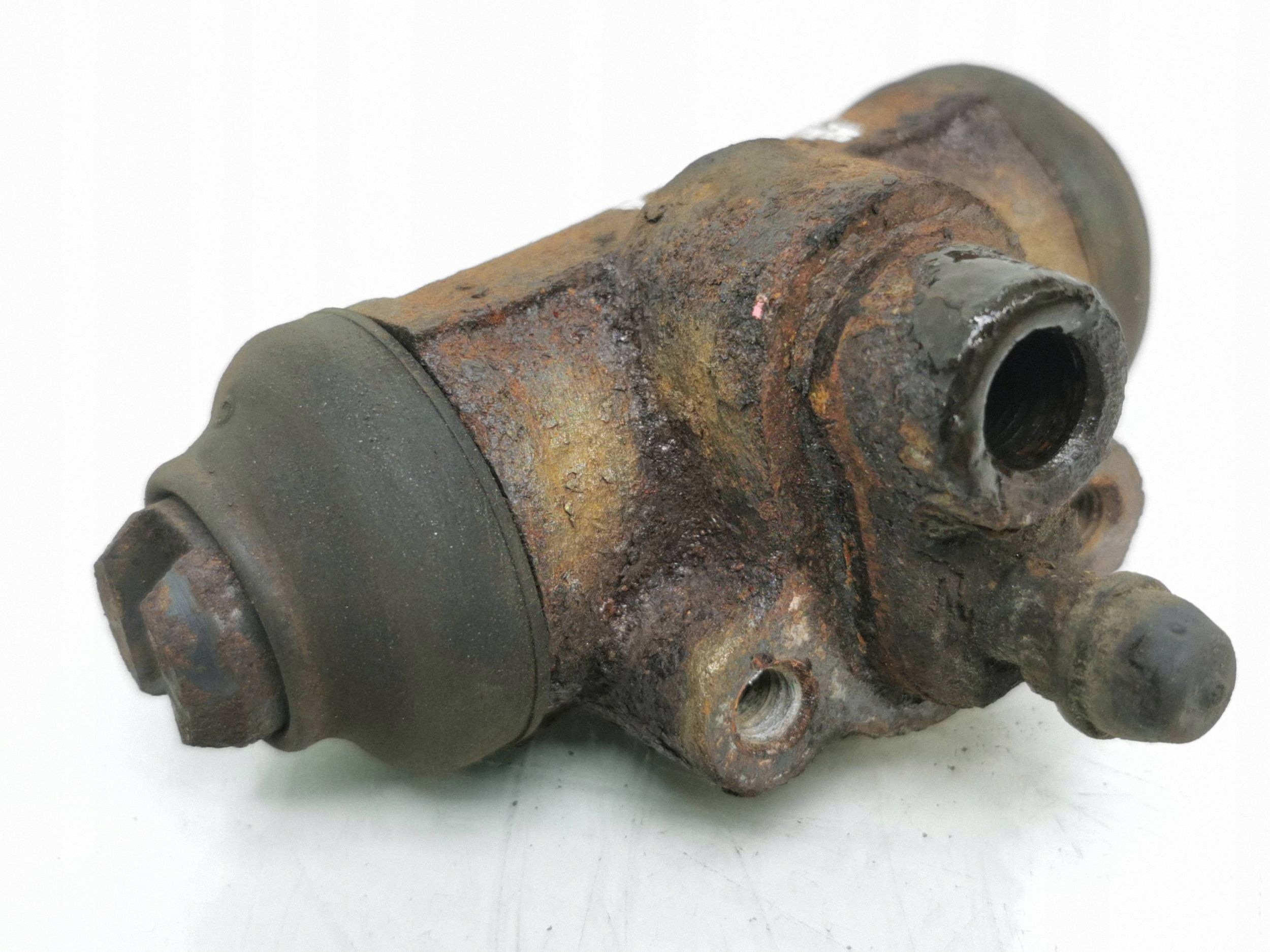Cilindro de freno trasero Suzuki Grand Vitara II 2006