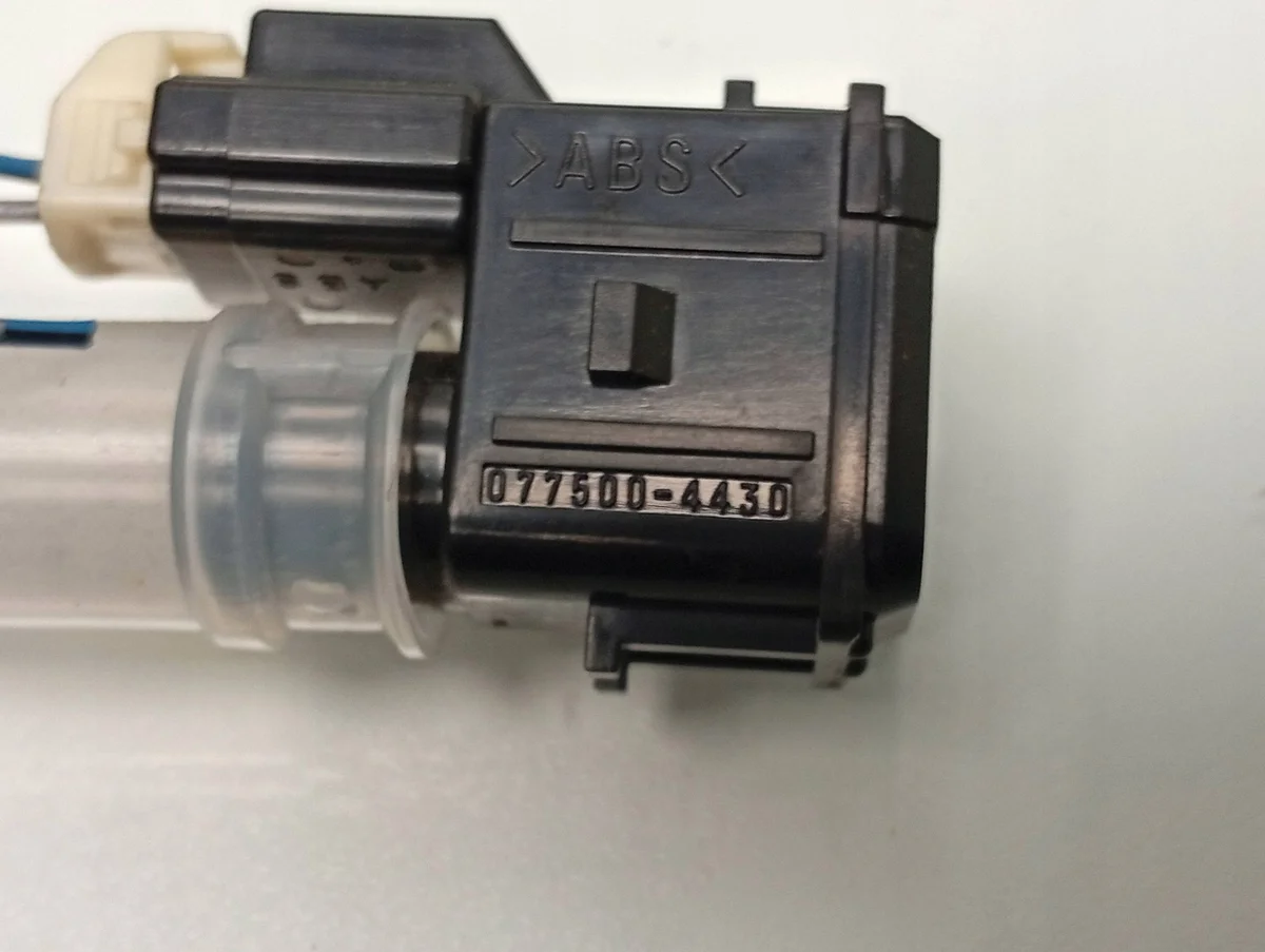 Suzuki Grand Vitara II 2006 kupolvärmesensor image 5