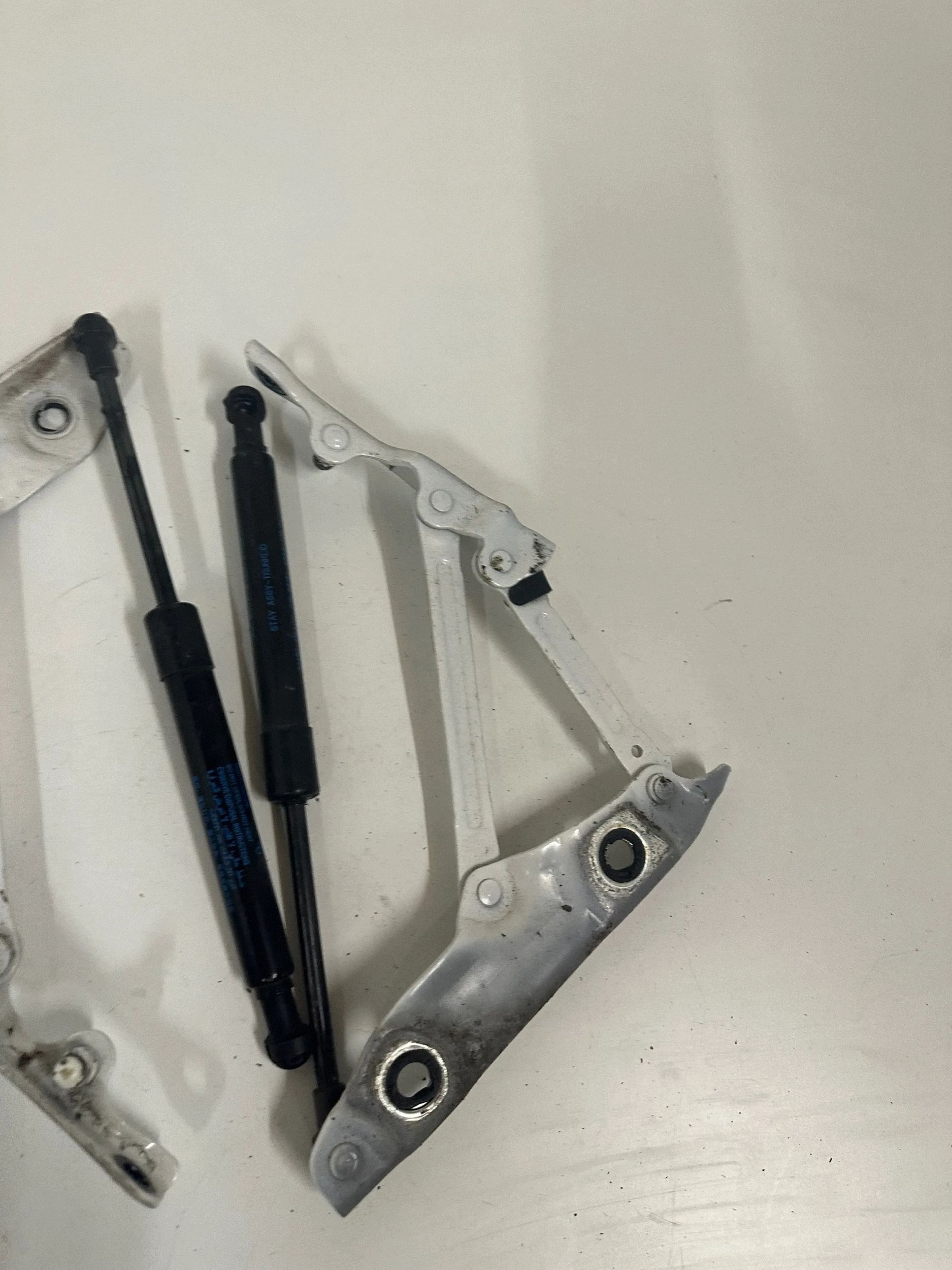 Infiniti Q50 Rear Tailgate Hinges QAA OEM 121212