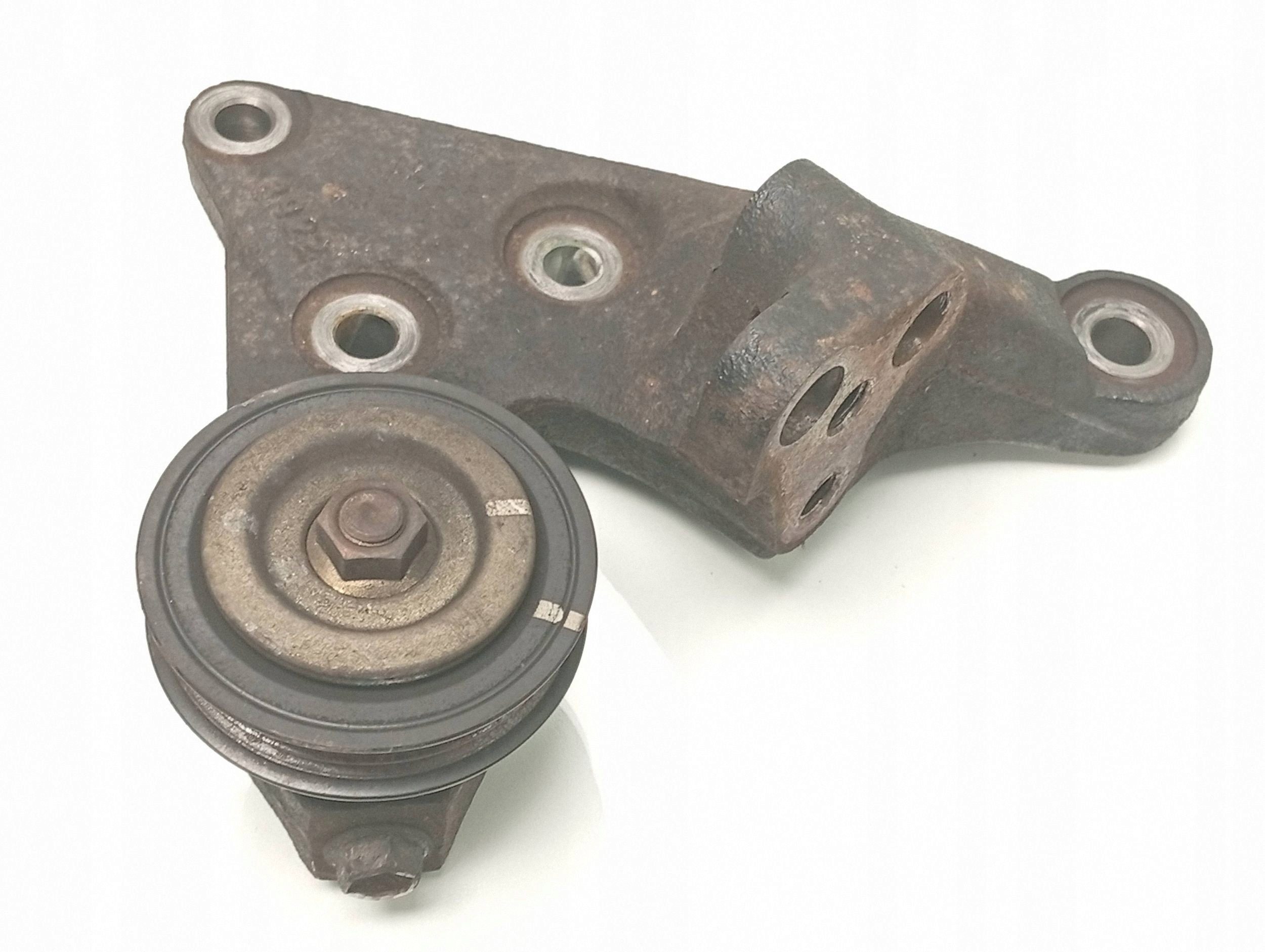 Toyota Prius XW20 Spannrolle 1231621050 image 2