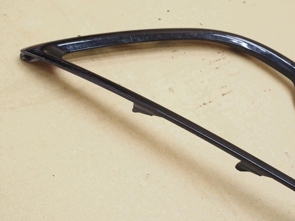 Hyundai i40 Grill Vänster Fram 865273Z000 image 7