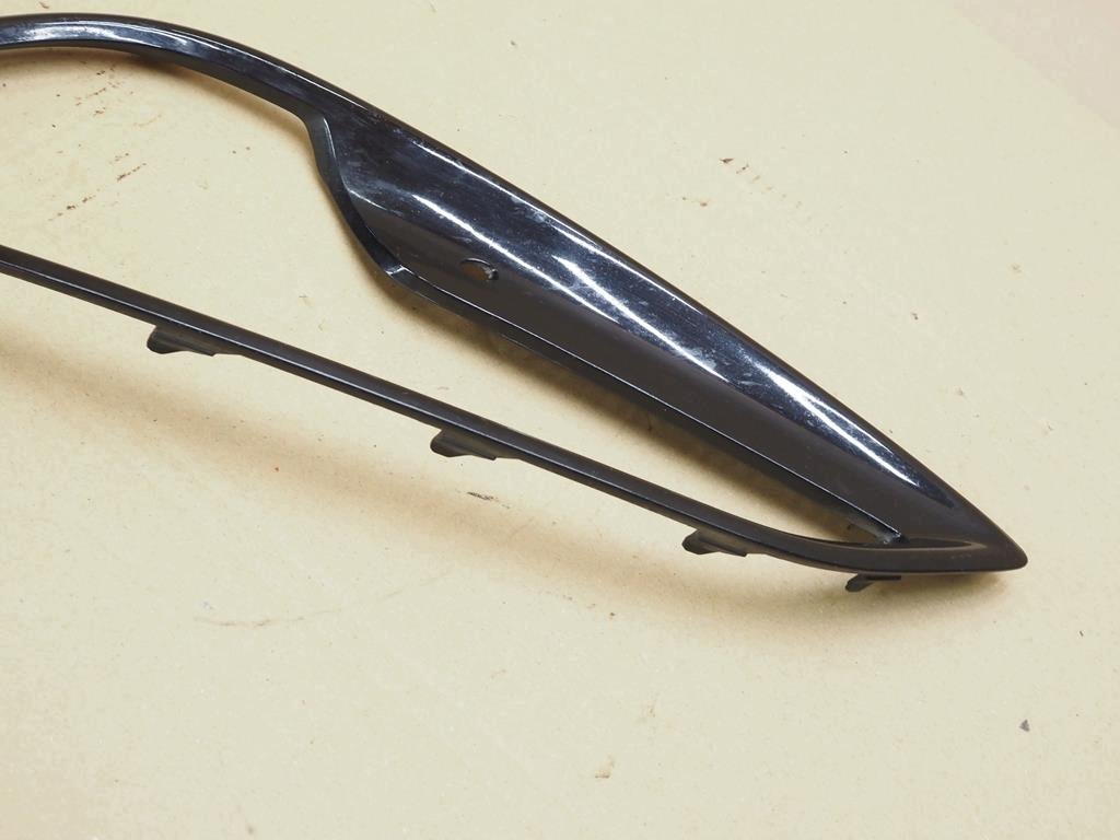 Hyundai i40 Grill Vänster Fram 865273Z000 image 8