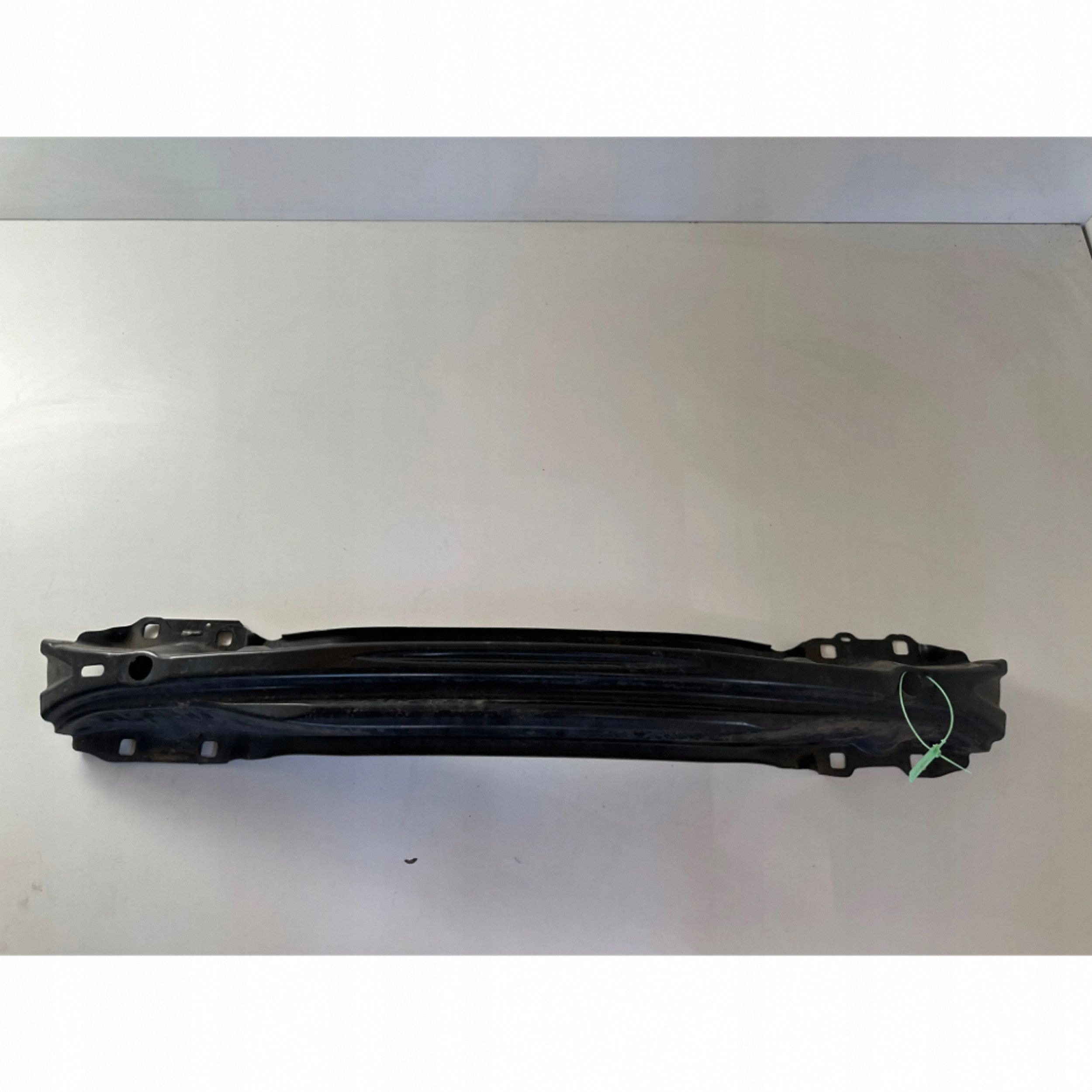 Jaguar XE 2016 Barra trasera parachoques OEM image 2