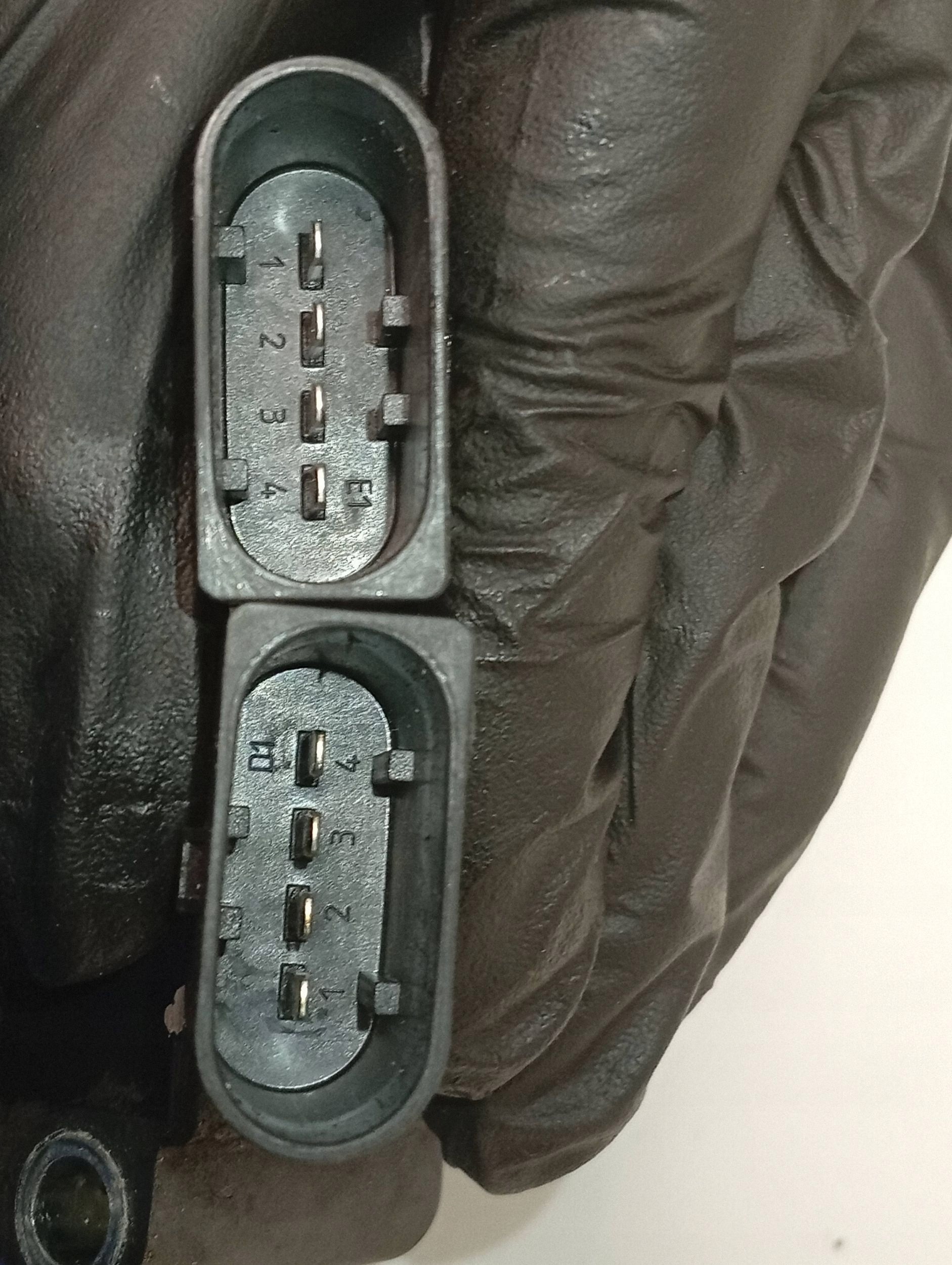 Bobine d'allumage Seat Leon 5F 04E905110E image 5