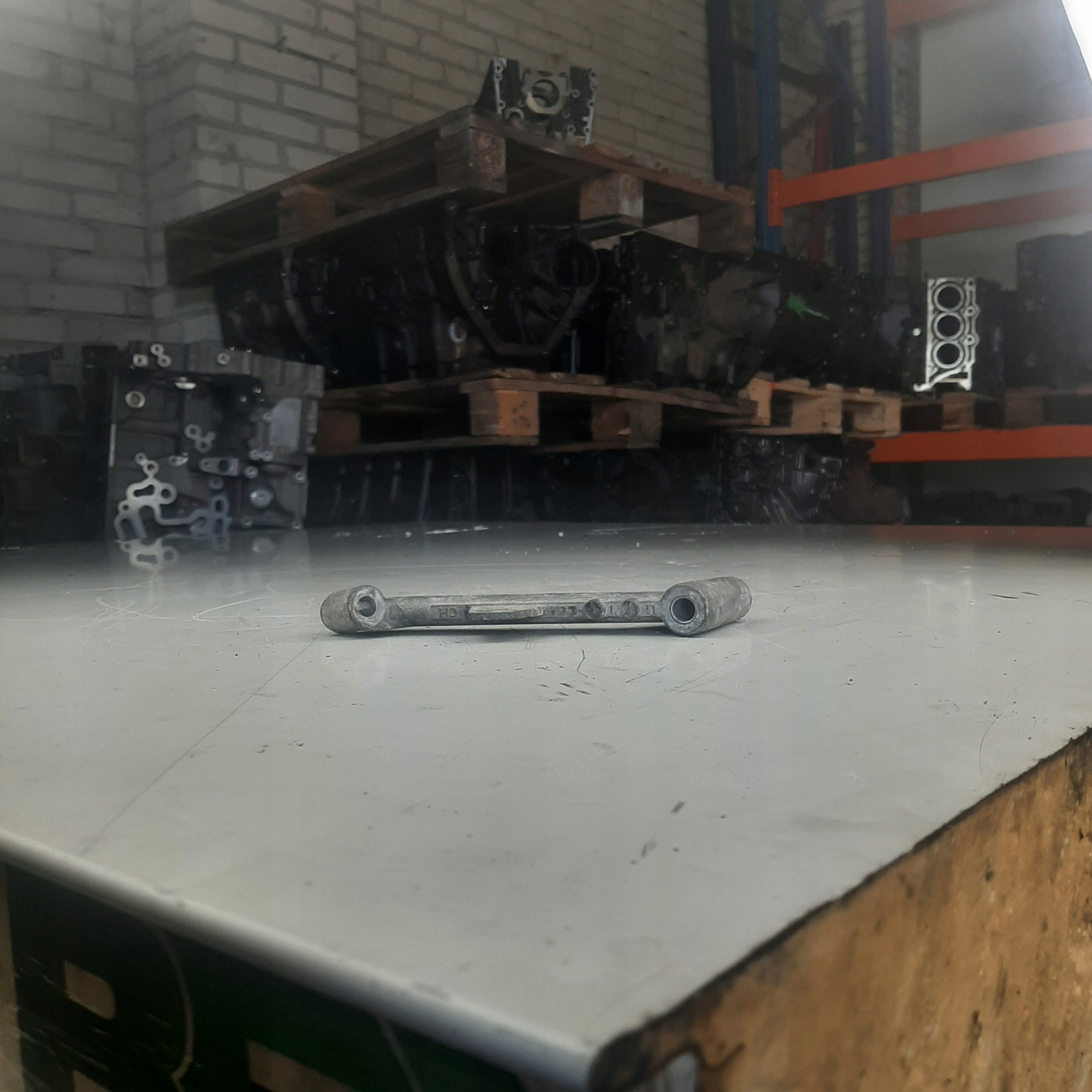 Suporte Coletor de Admissão Audi A4 1.8 08-16 06H129723K Usado