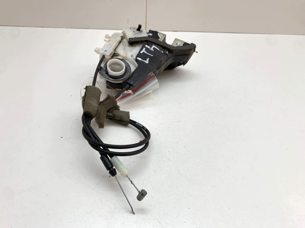 Vasen takaovi lukko Honda HR-V OEM