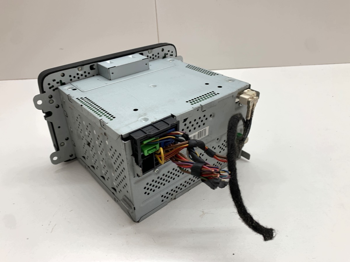 Radio VW Passat CC B6 1K0035180AC image 3