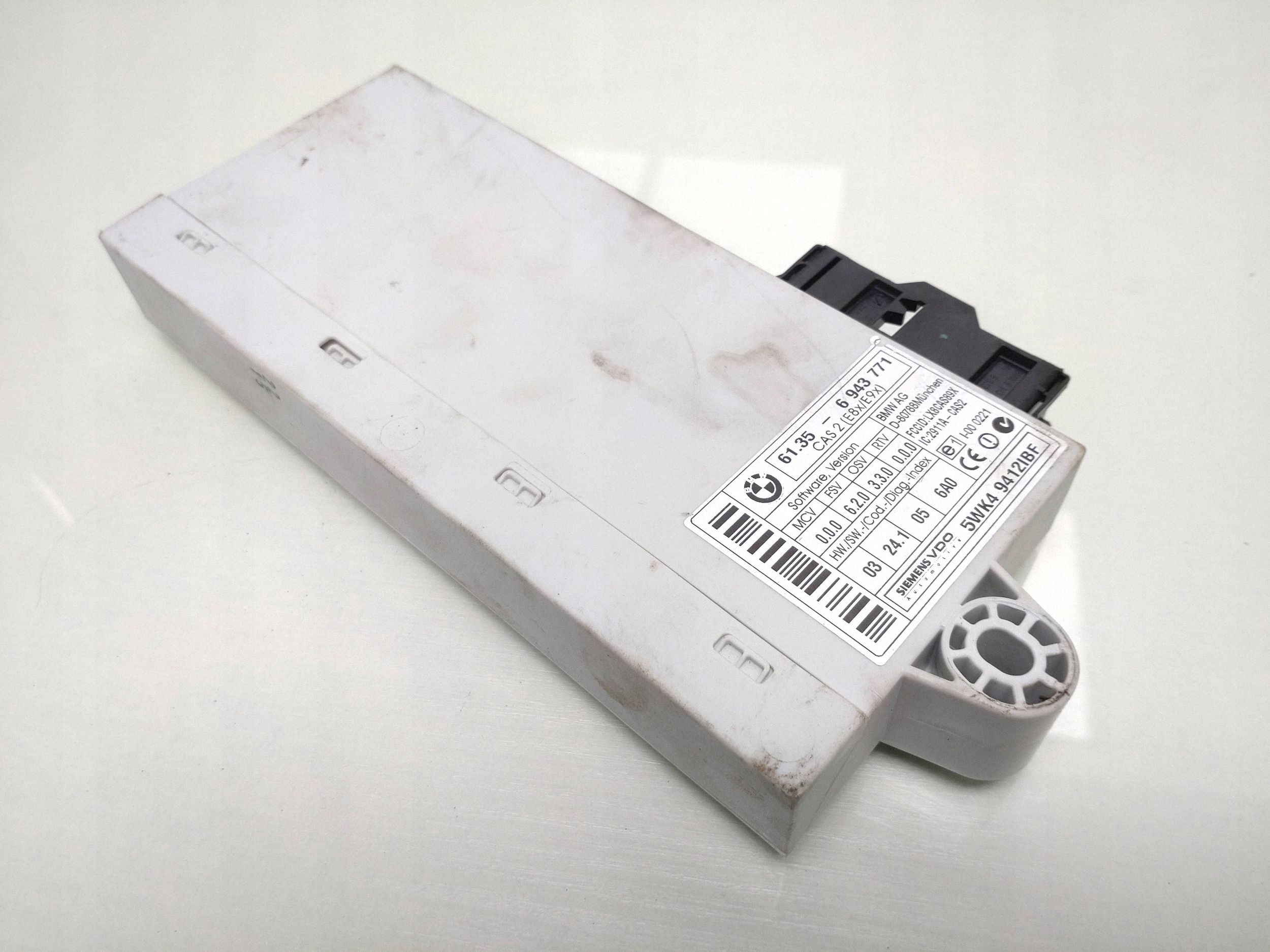 BMW 3 E90 E91 2008 Module CAS 6943771 image 2