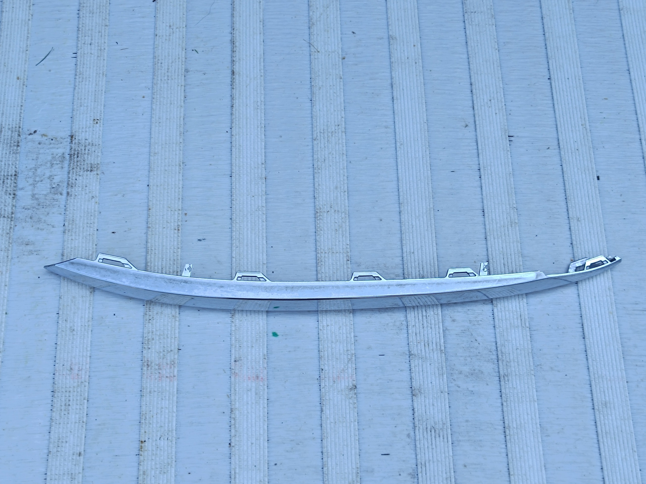 VW Arteon Chrome Bumper Trim Left Front image 2