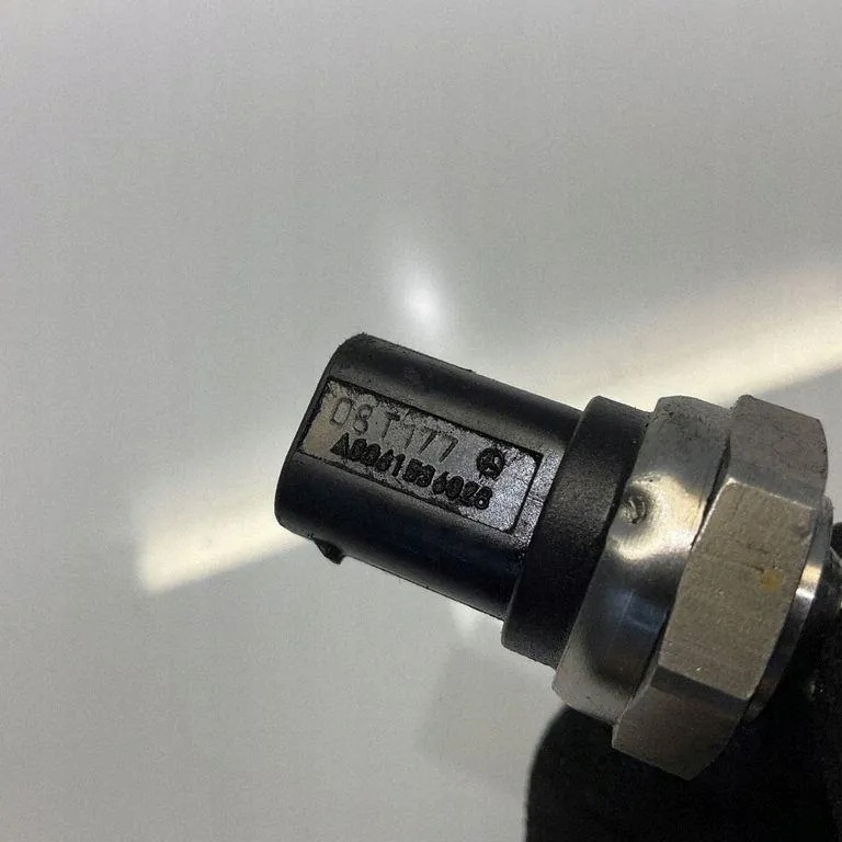 Sensor DPF Mercedes CLA Shooting Brake A0061536028 image 3