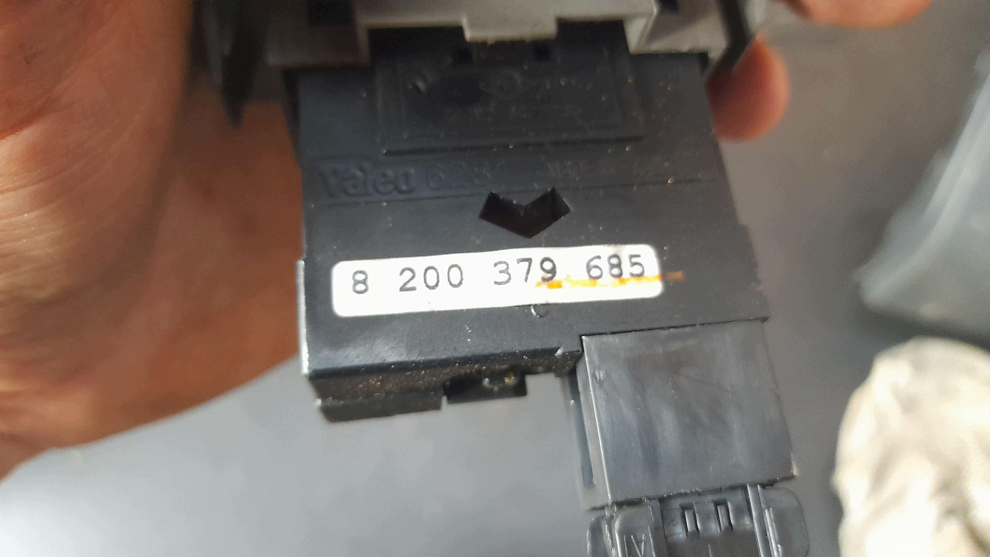 Boîtier de contact plat VW Lupo 6N0937775 image 2