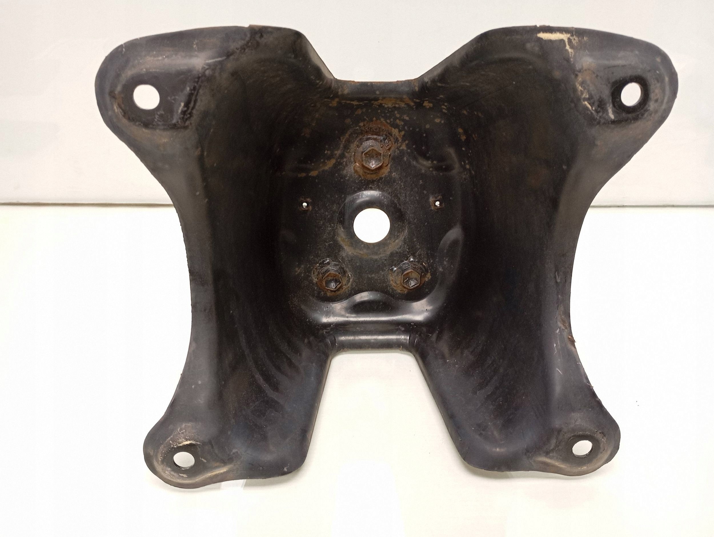 Suzuki Grand Vitara II Reserveradhalterung FRC115163 image 3
