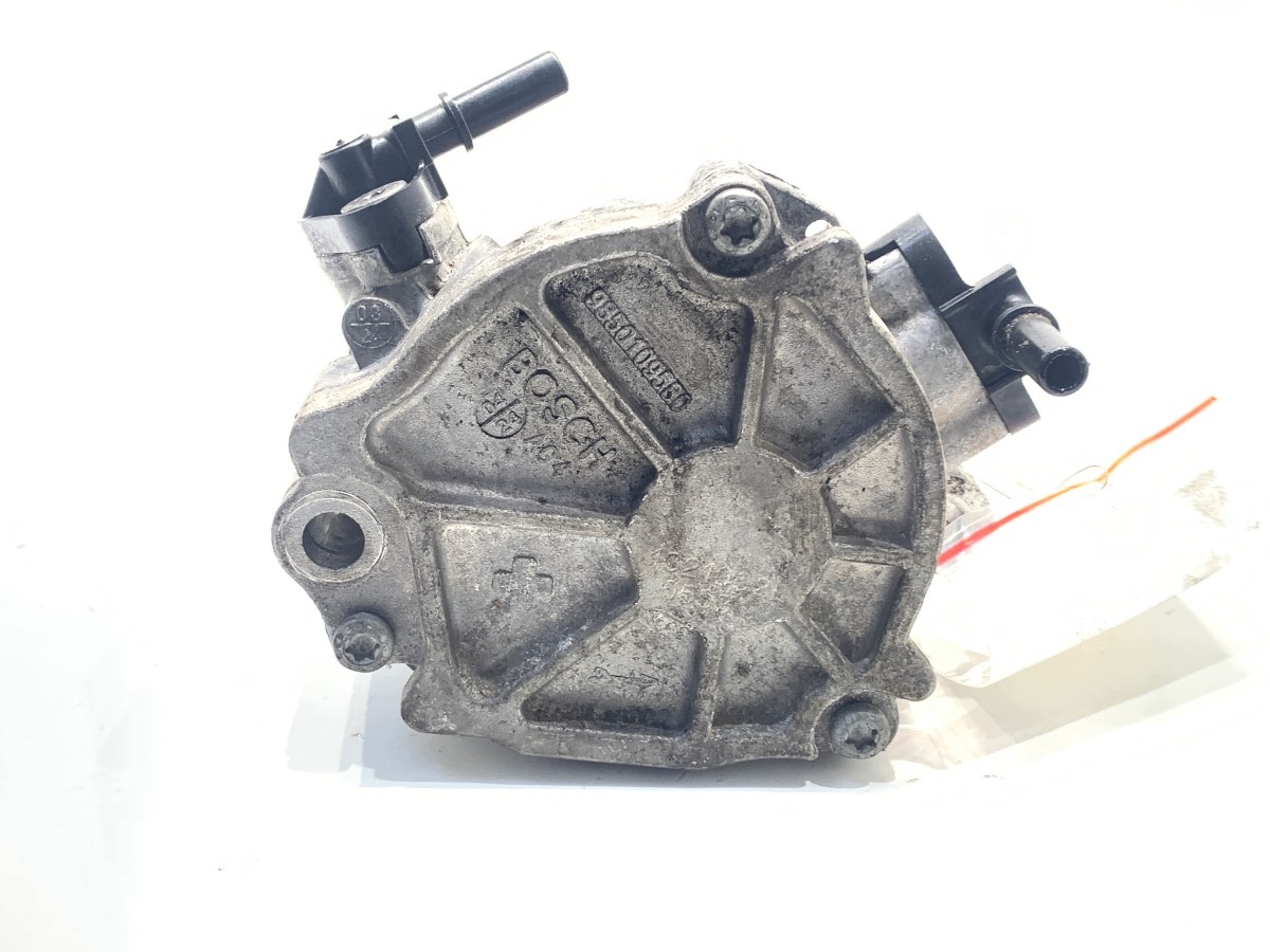 Bomba Vacío Toyota Proace 9850109580 Usada image 3