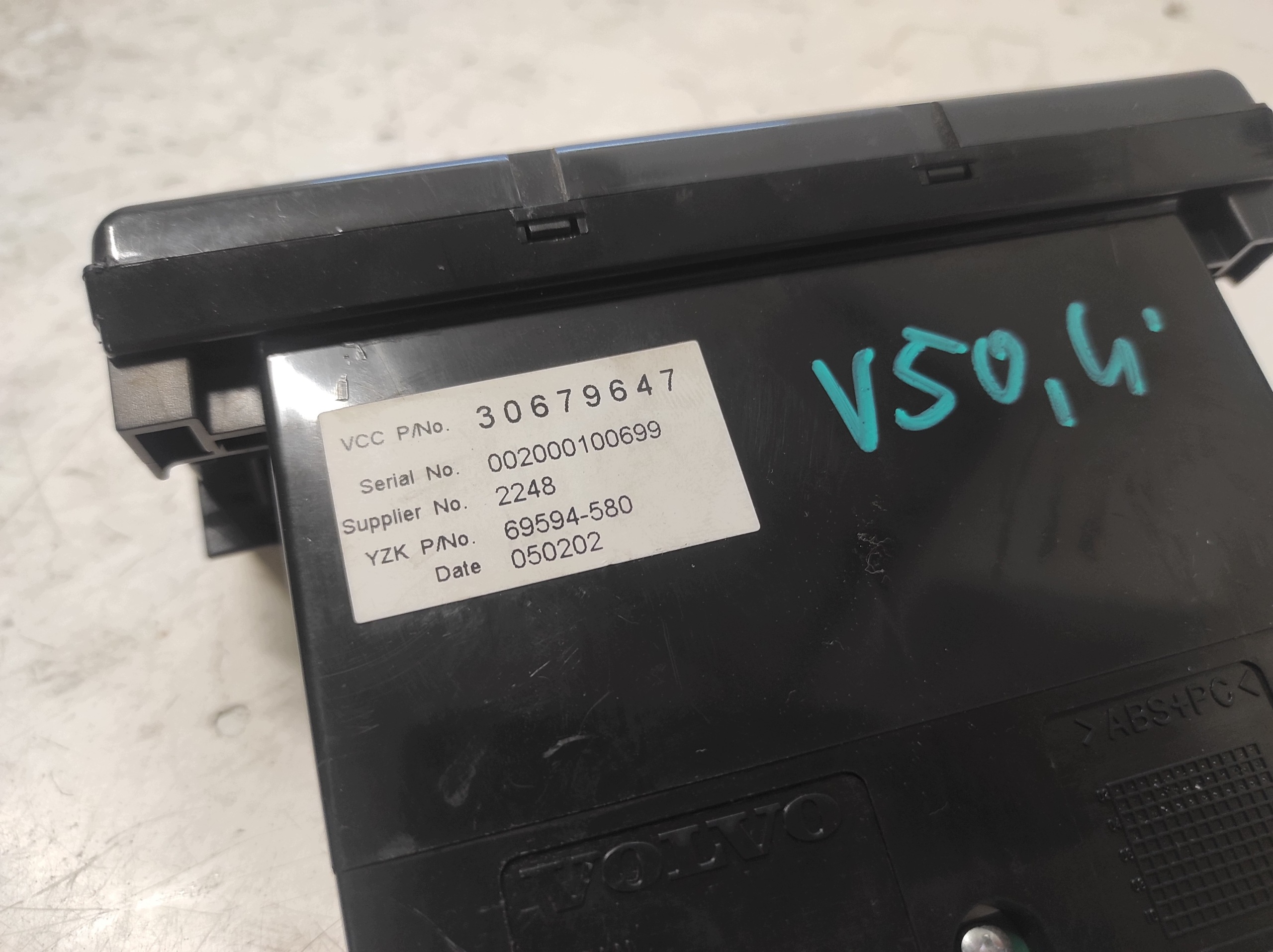 VOLVO V50 04-DADIA LIGHT 30679647 image 4