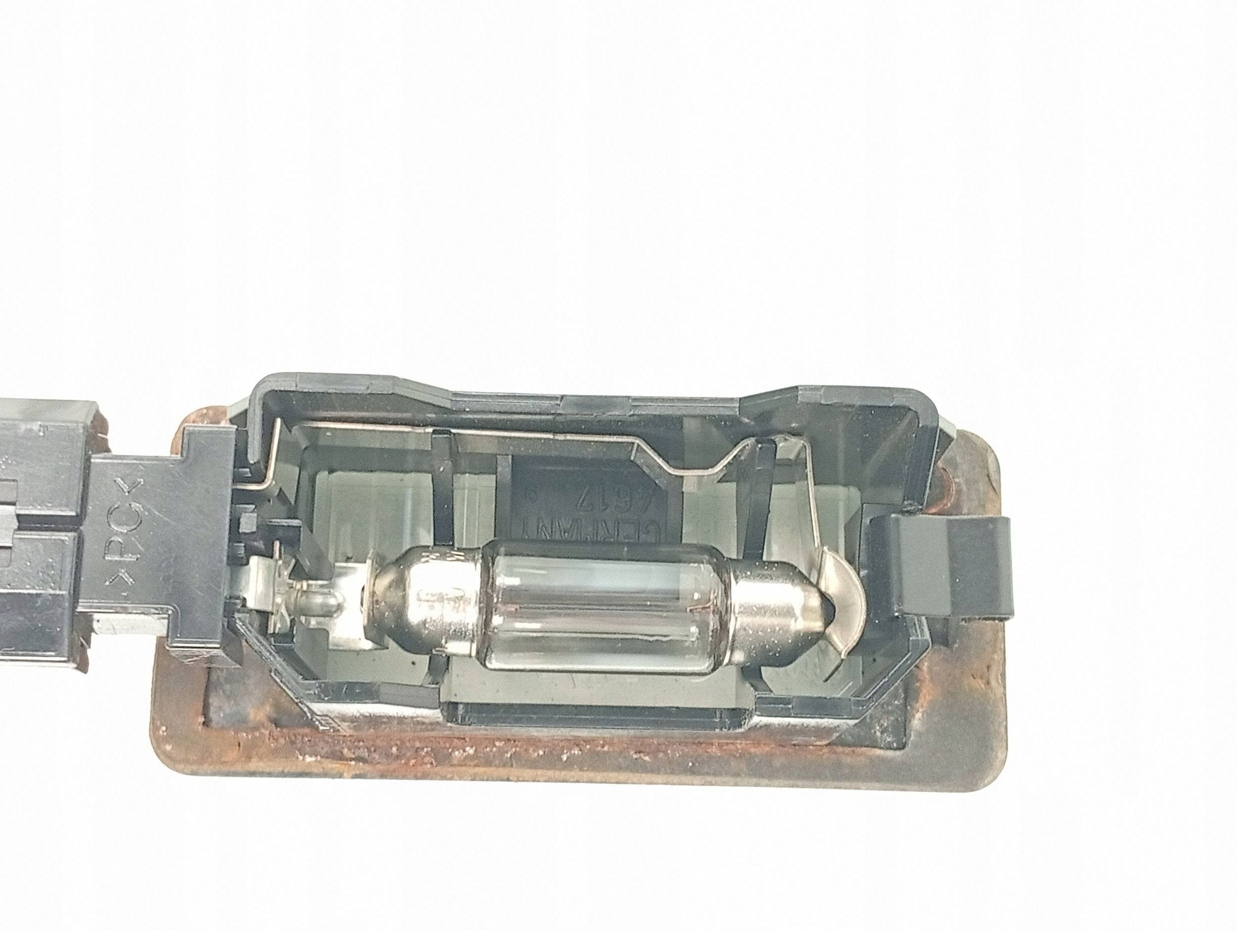 BMW 3 E90 E91 Lampe plaque 1378108 image 4