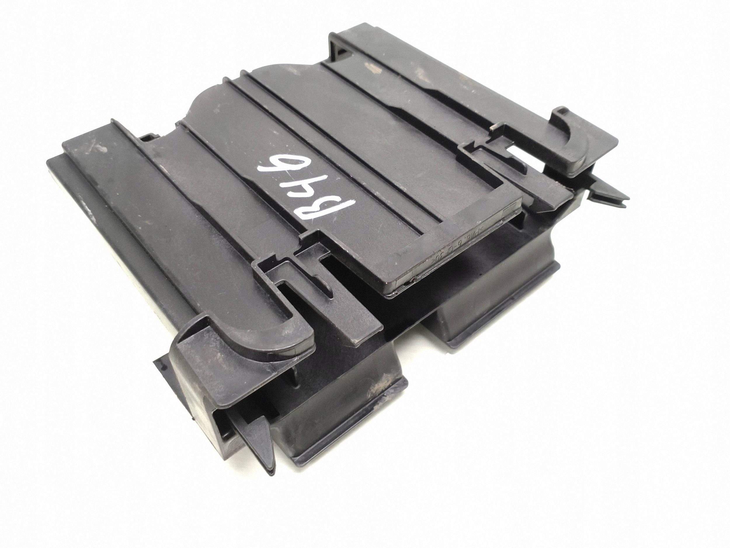 BMW 1 F20 F21 2013 Engine Computer Mount 8507703 image 2