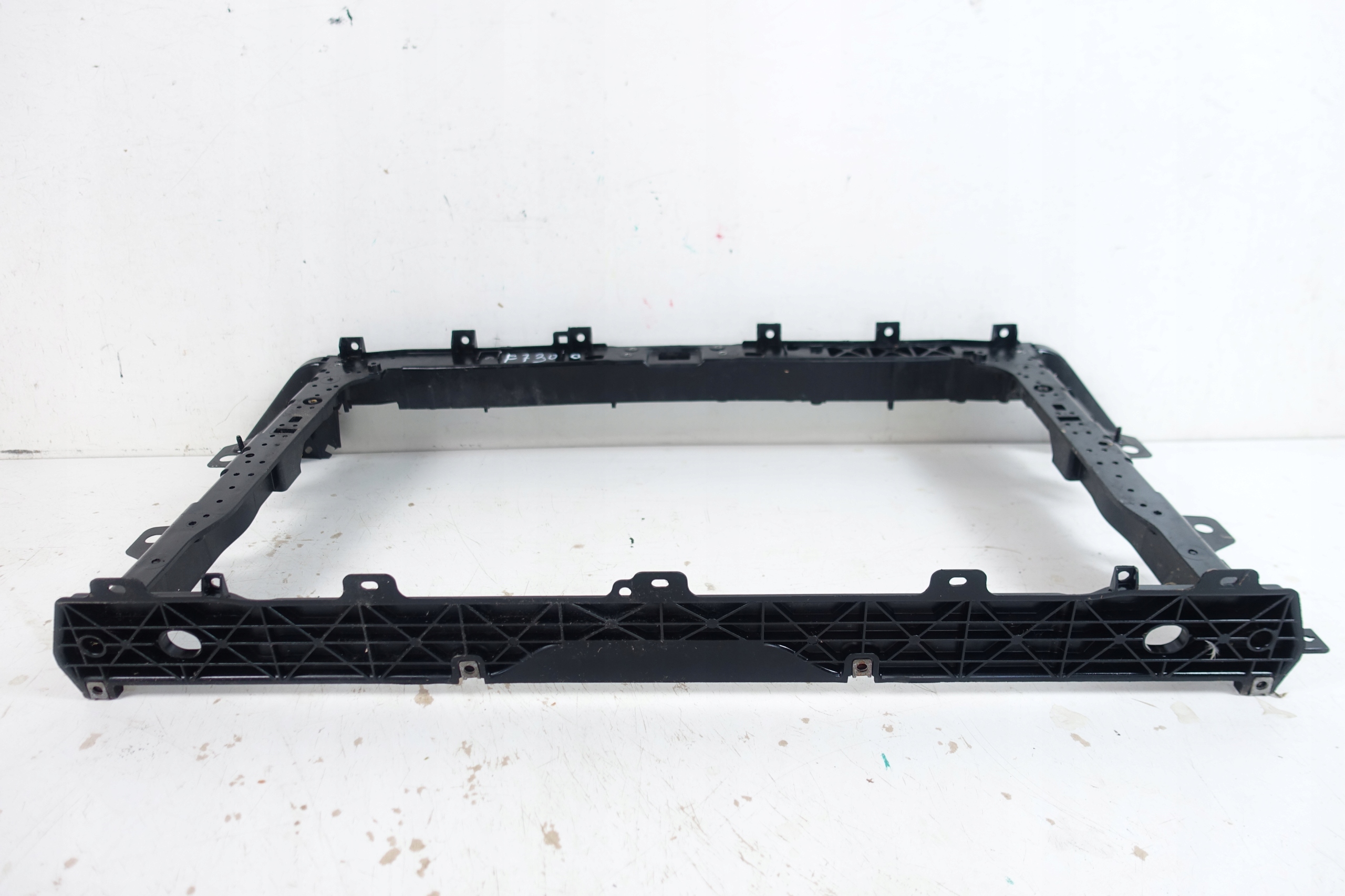 Reforço Frontal Hyundai Elantra VI 64101-F2500 image 6