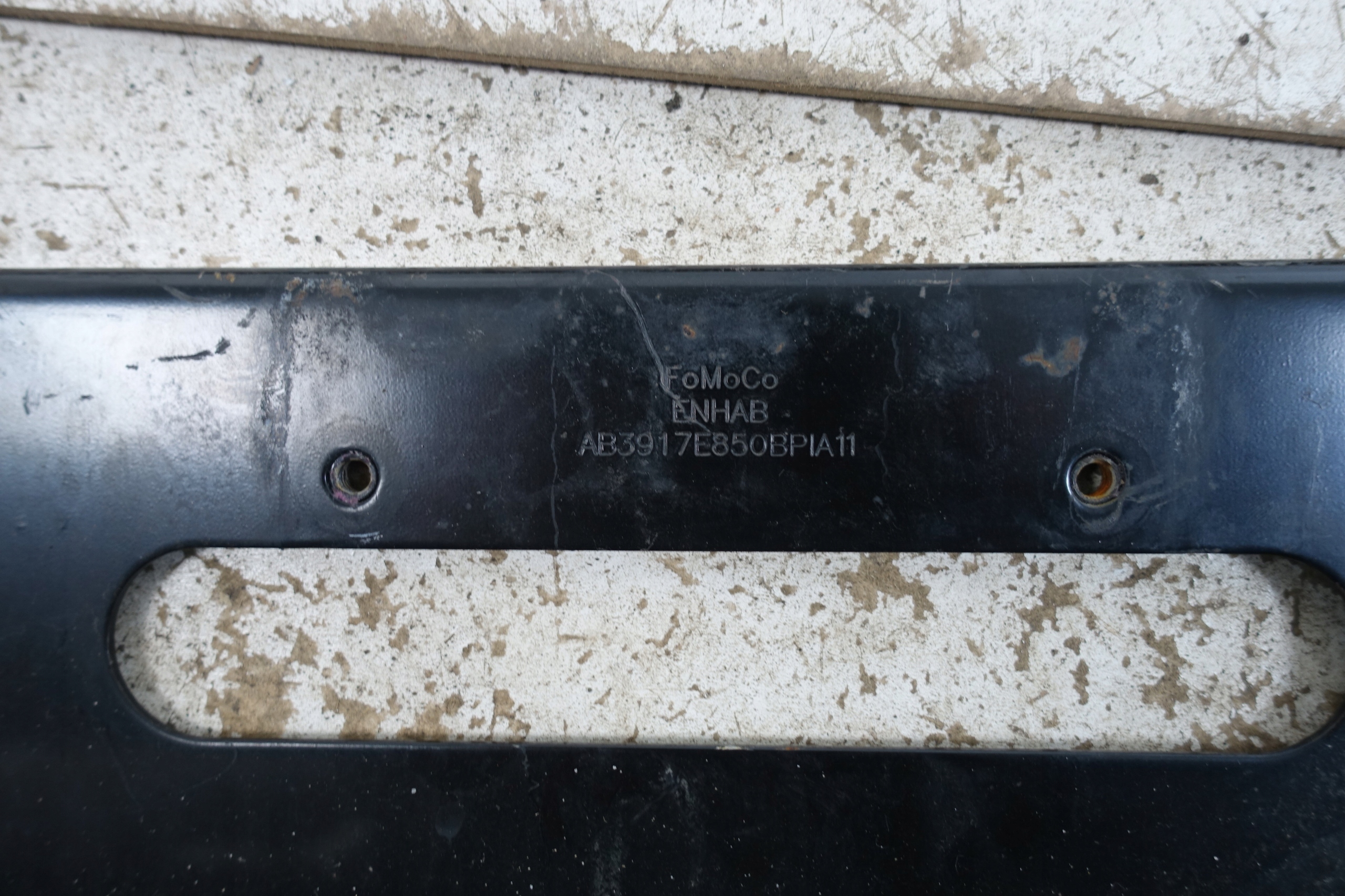 Ford Ranger IV Bakre Bumperbalk AB3917E850BP image 8