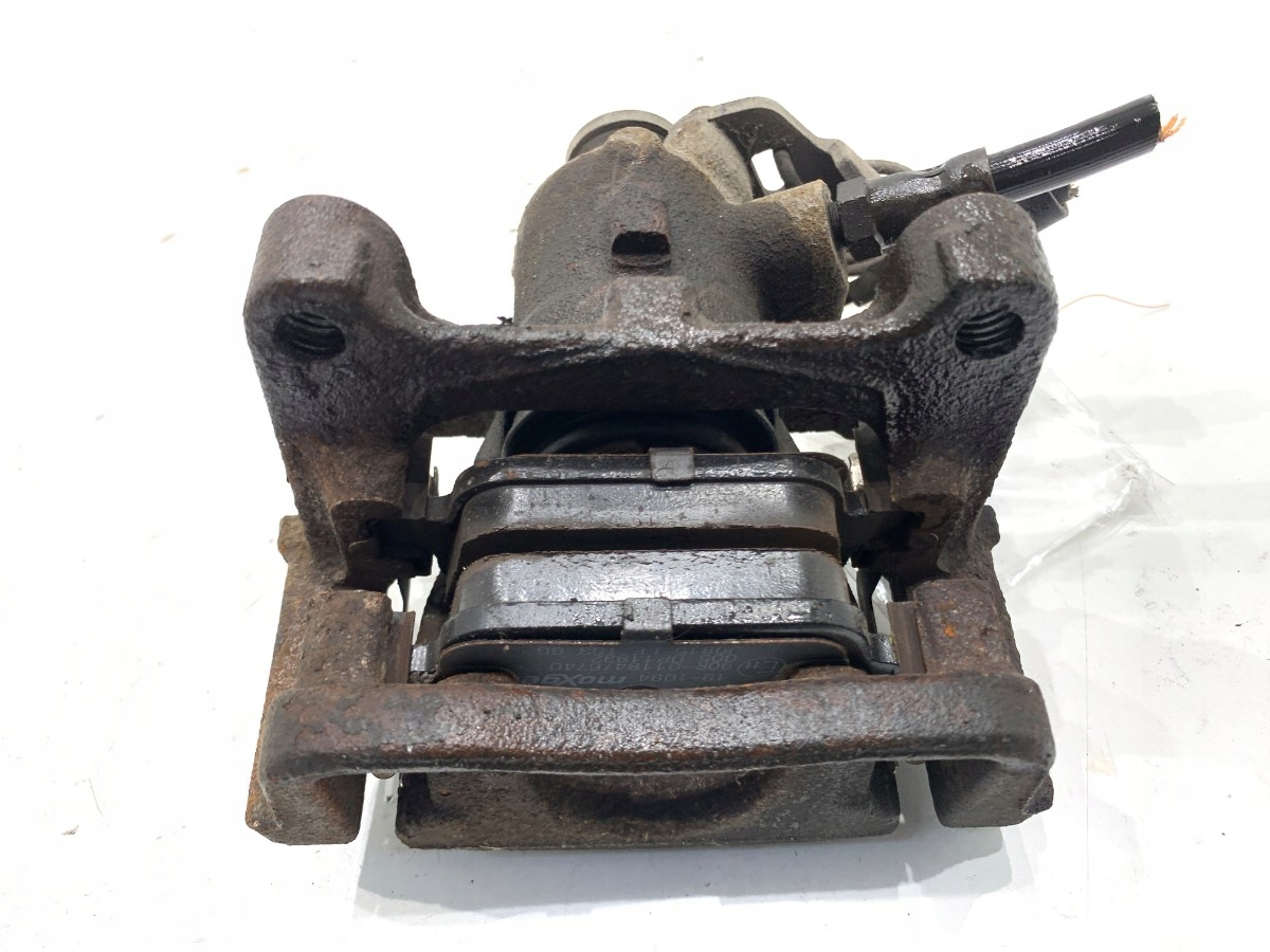 Braçadeira Traseira Esquerda Ford Kuga I 08-12 OEM image 3
