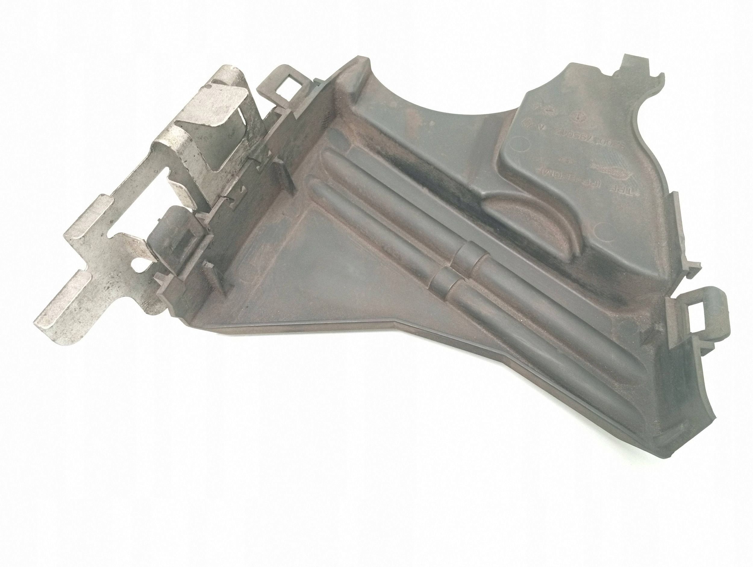 Nissan Qashqai J10 1.5 dCi Zahnriemenabdeckung 8200795012 image 3