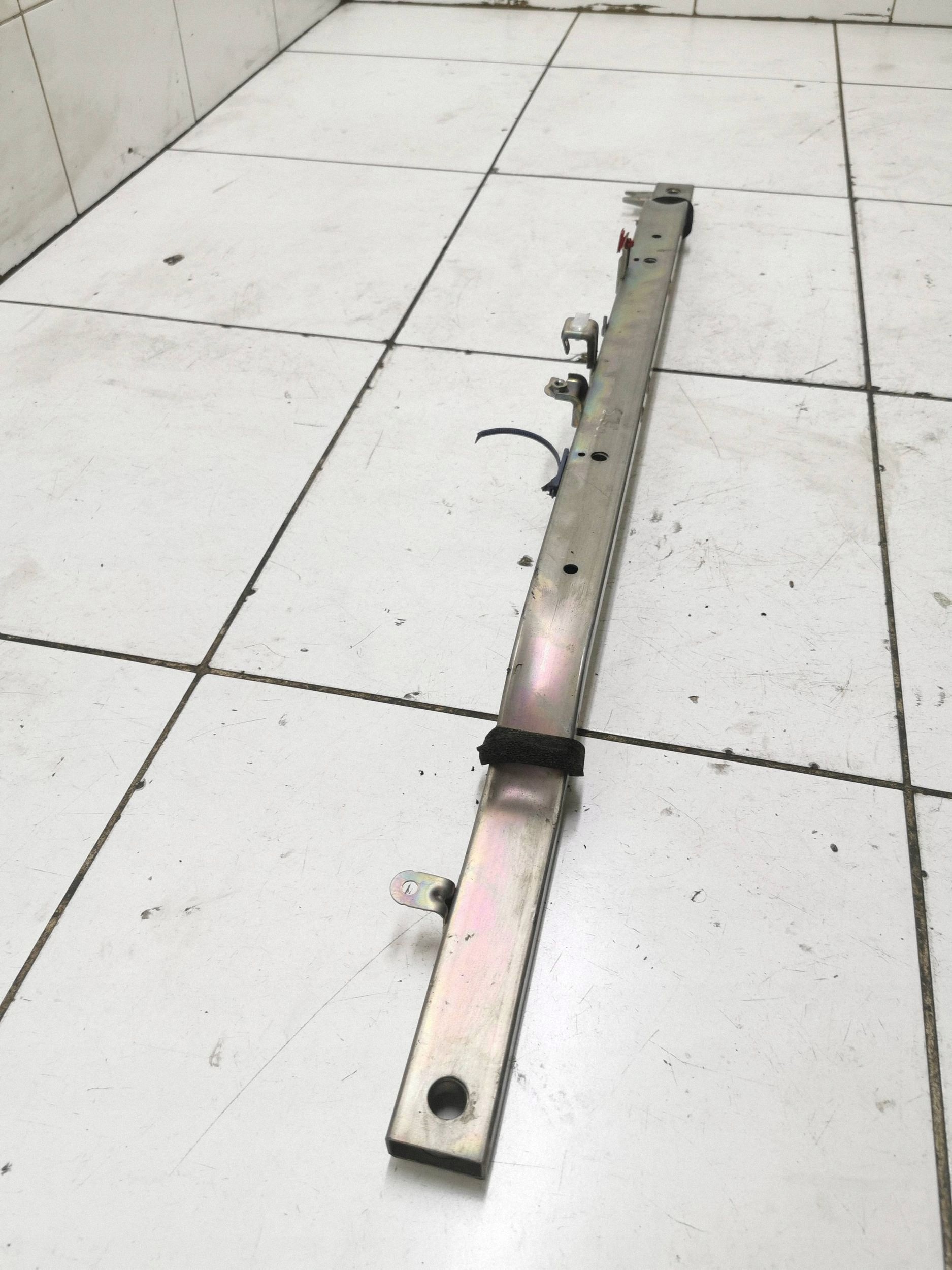 Honda Jazz 2011 Support batterie traction FRC116408 image 3
