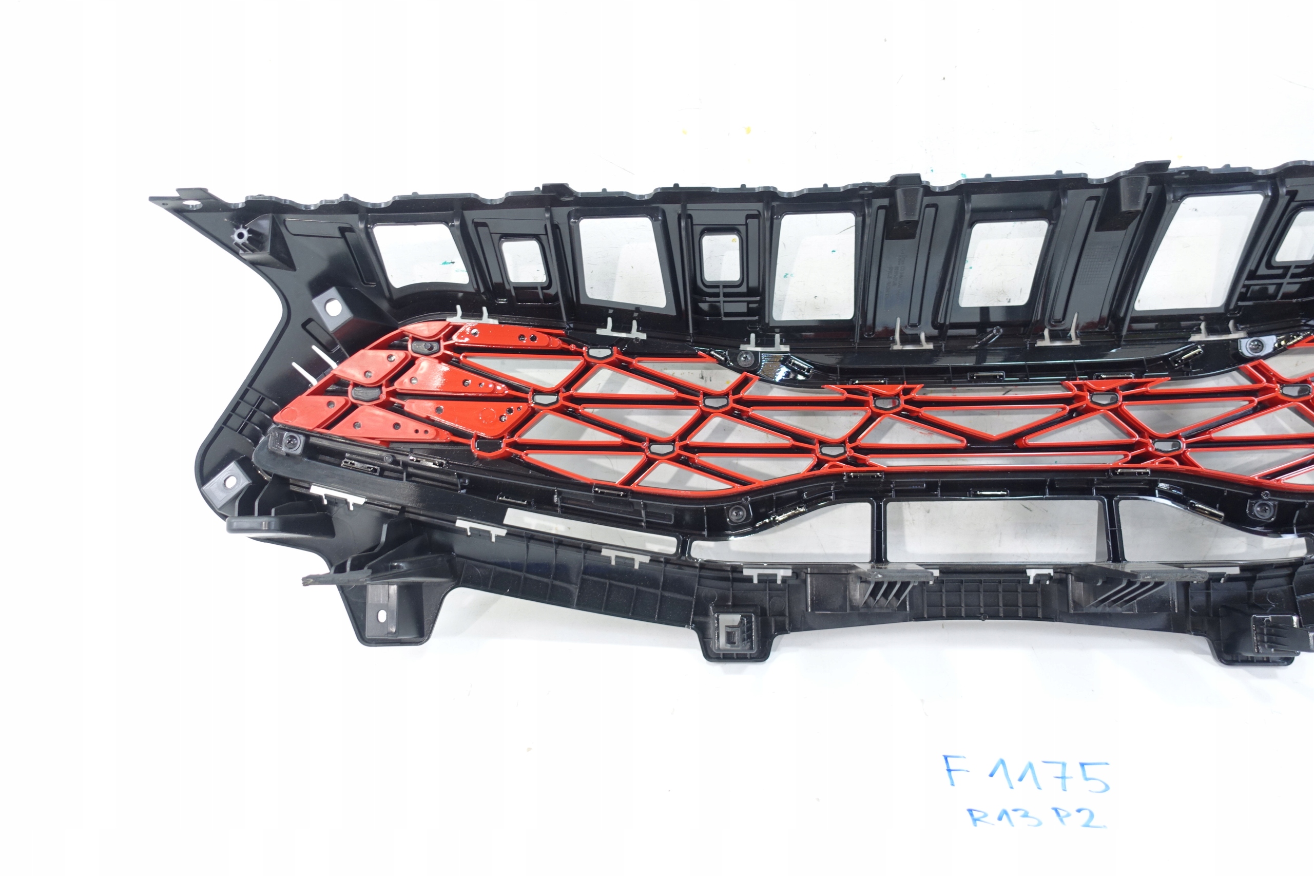 Grille de pare-chocs KIA CEED III 86351-J7LB0 image 4